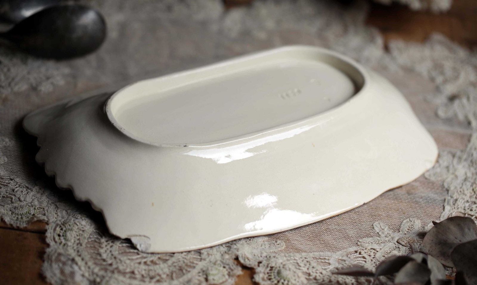 photo furniture Antique Asparagus Set Drainer & Plate French Majolica Serving Platter Longchamp
