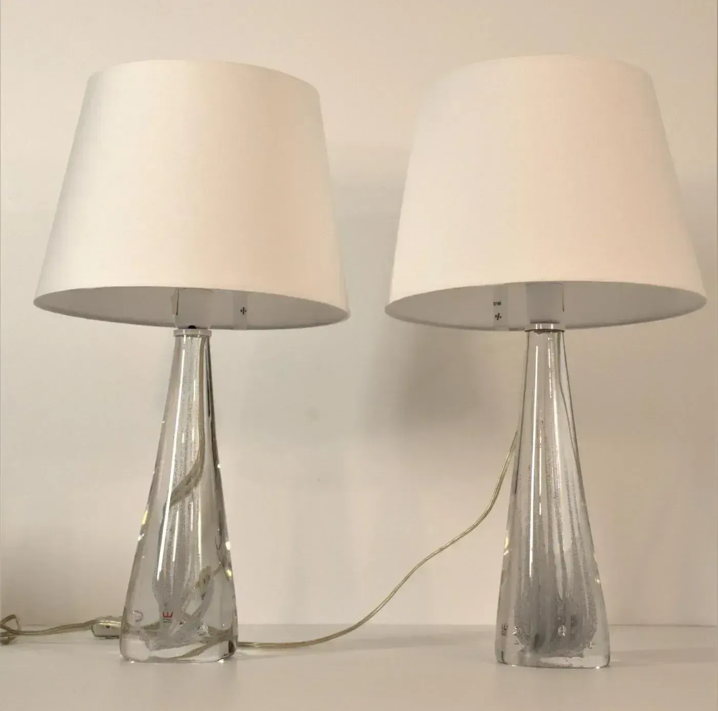 Large Art Glass Table Lamps By Vicke Lindstrand For Kosta Boda, 1960s, Set Of 2 photo for sale