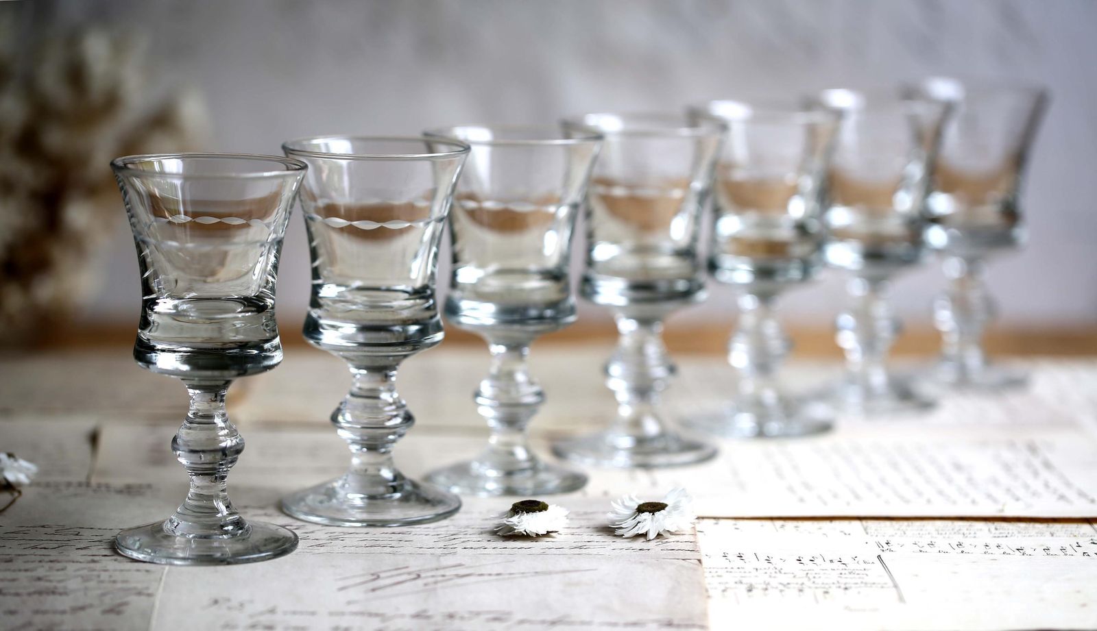 Set Of 7 Antique Glasses For Aperitif Handblown French Etched Sherry Port Glass photo vintage