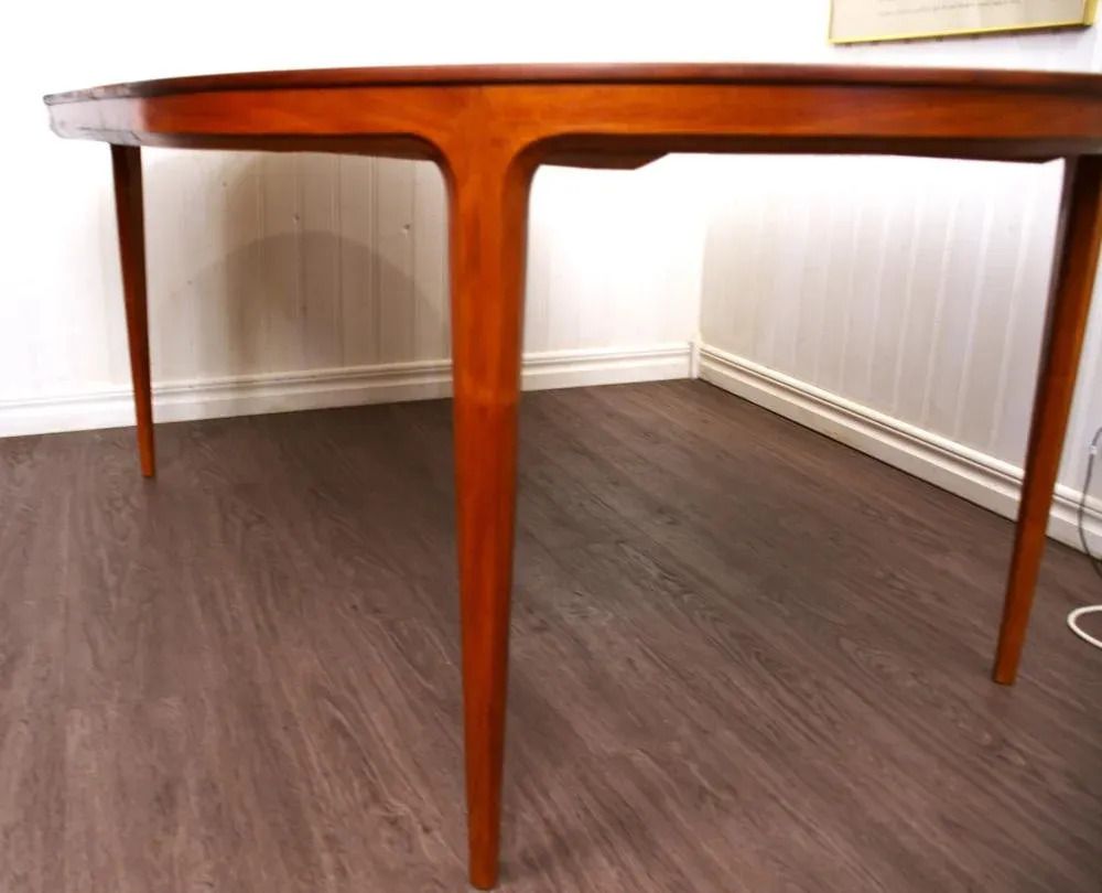 Swedish Teak Dining Table "Facett" By Bertil Fridhagen For Bodafors, 1950s photo vinterior