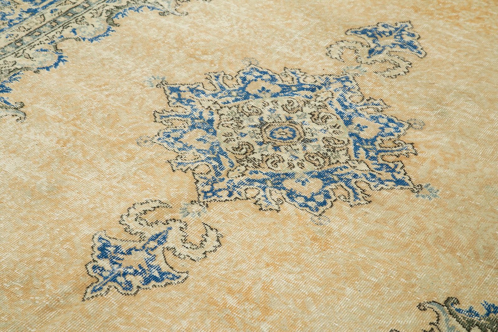 Handmade Beige Turkish Vintage Area Rug 207 Cm X 326 Cm photo 814.0
