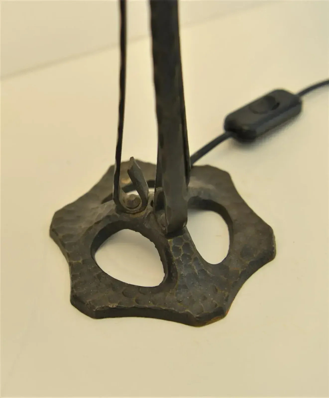 Art Nouveau Swedish Wrought Iron And Glasstable Lamp From Jugendstil, 1925 photo vinterior