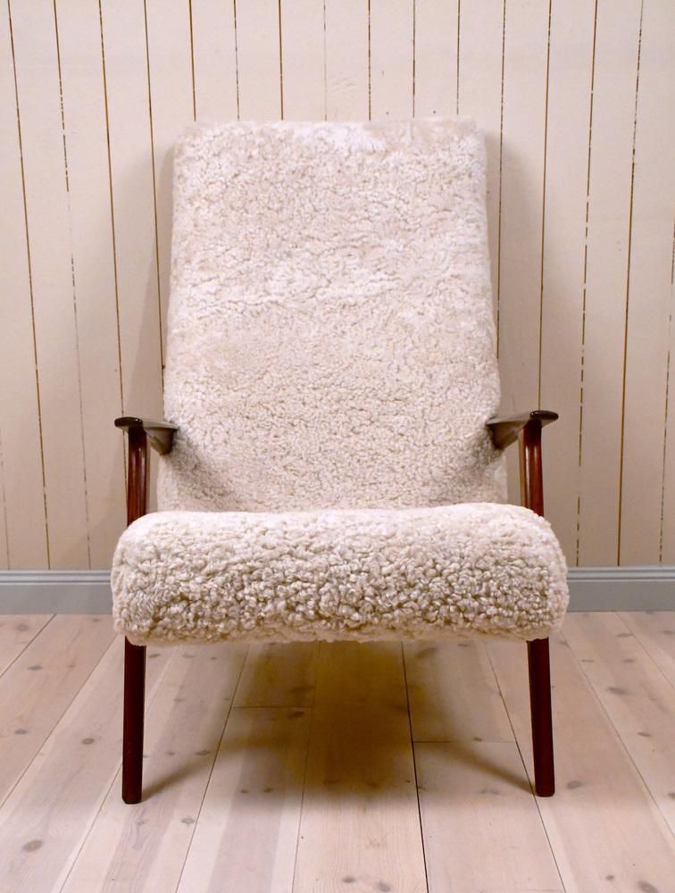 photo vinterior Set Of Swedish Siesta Lounge Chair With Footrest In Teak And Sheepskin From Jio Möbler, 1950s