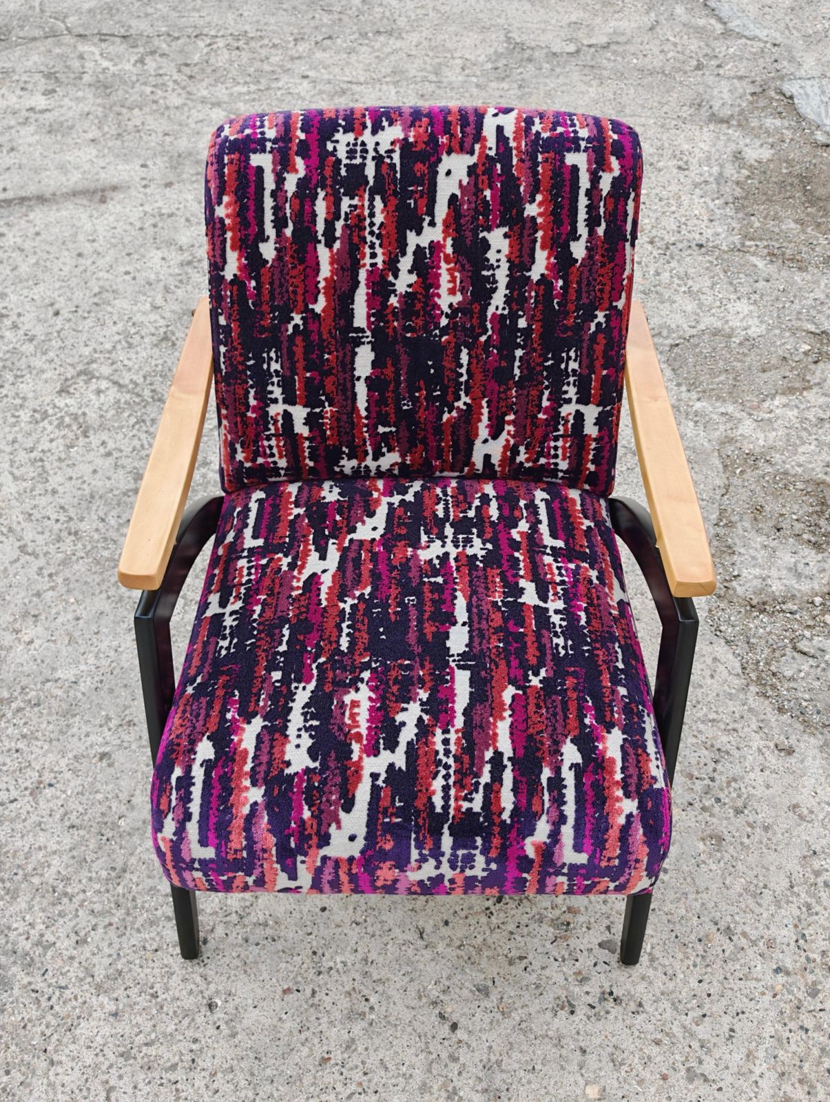 photo buy Pair Of Mid Century Modern Armchairs "Gazelle" Featuring Uniquely Shaped Lines