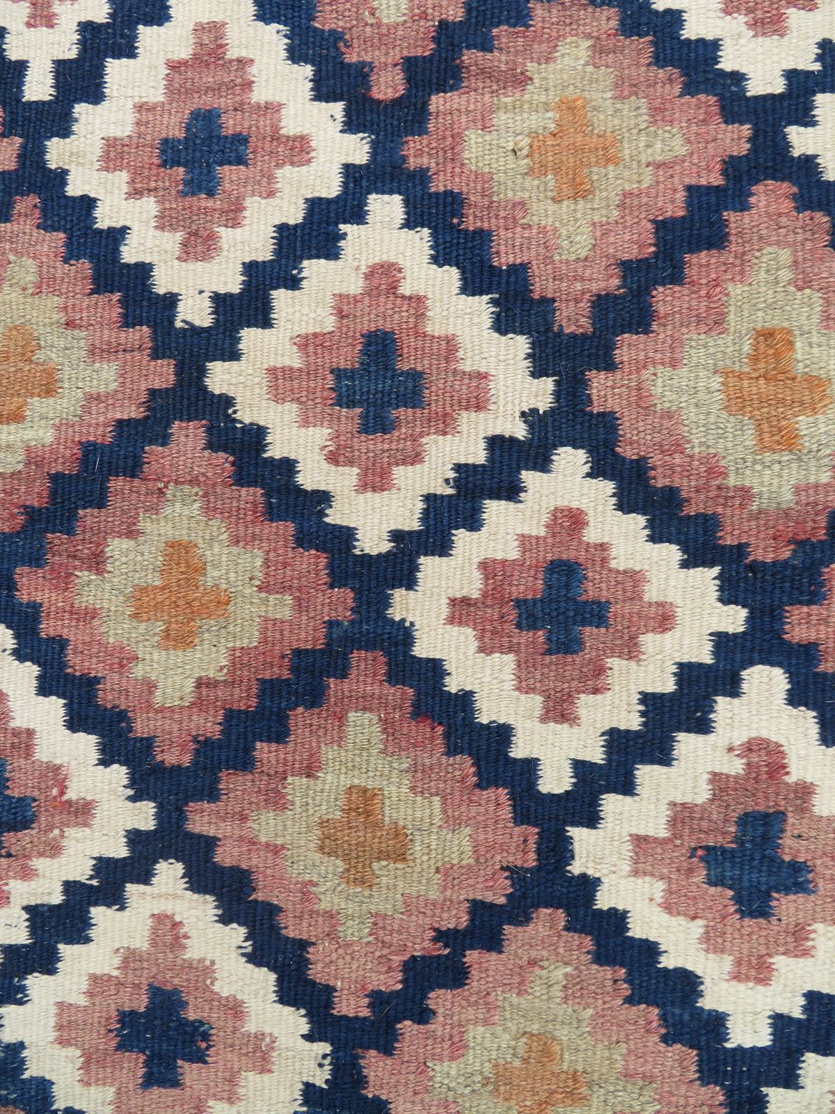 photo buy Qashqai Kilim. 176cm X 115cm.