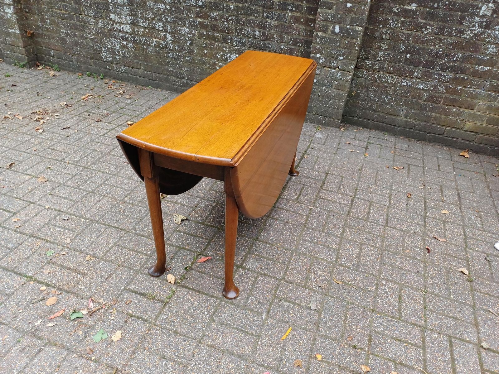 photo for sale Heavy Mahogany Victorian Dining Table C.1860, Antique Round Drop Leaf Table, Mid 19th Century English Vintage Furniture