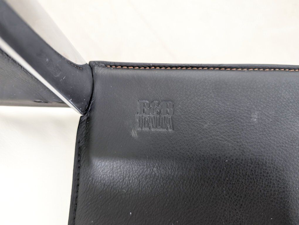 photo furniture B&B Italia Sofa Diesis Leder Weiß Couch Antonio Citterio Paolo Nava