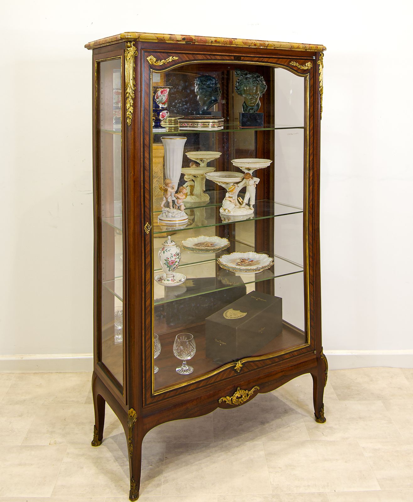 Antique French Kingwood Vitrine By G. Durand | Marble Top, Ormolu Mounts, Curved Glass Display Cabinet C.1900 (Belle époque) photo vintage