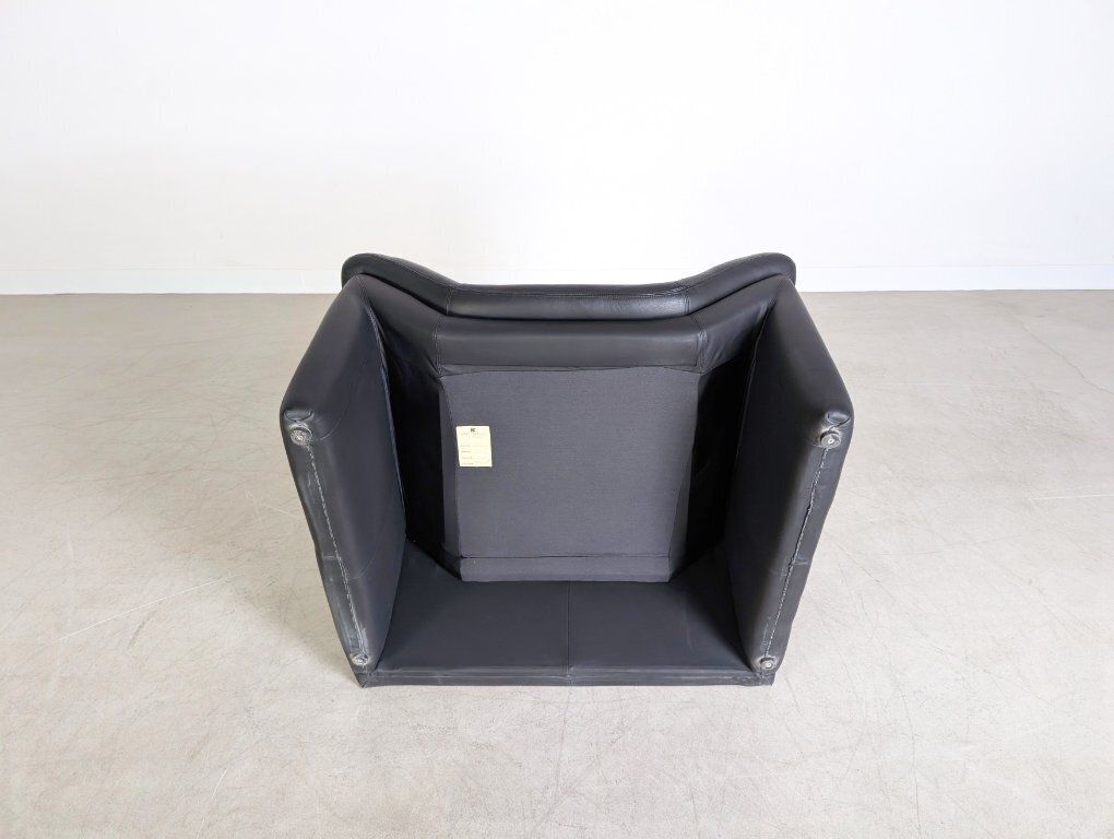 photo for sale Original De Sede Armchair Hans Kaufeld Leather Black Design Armchair