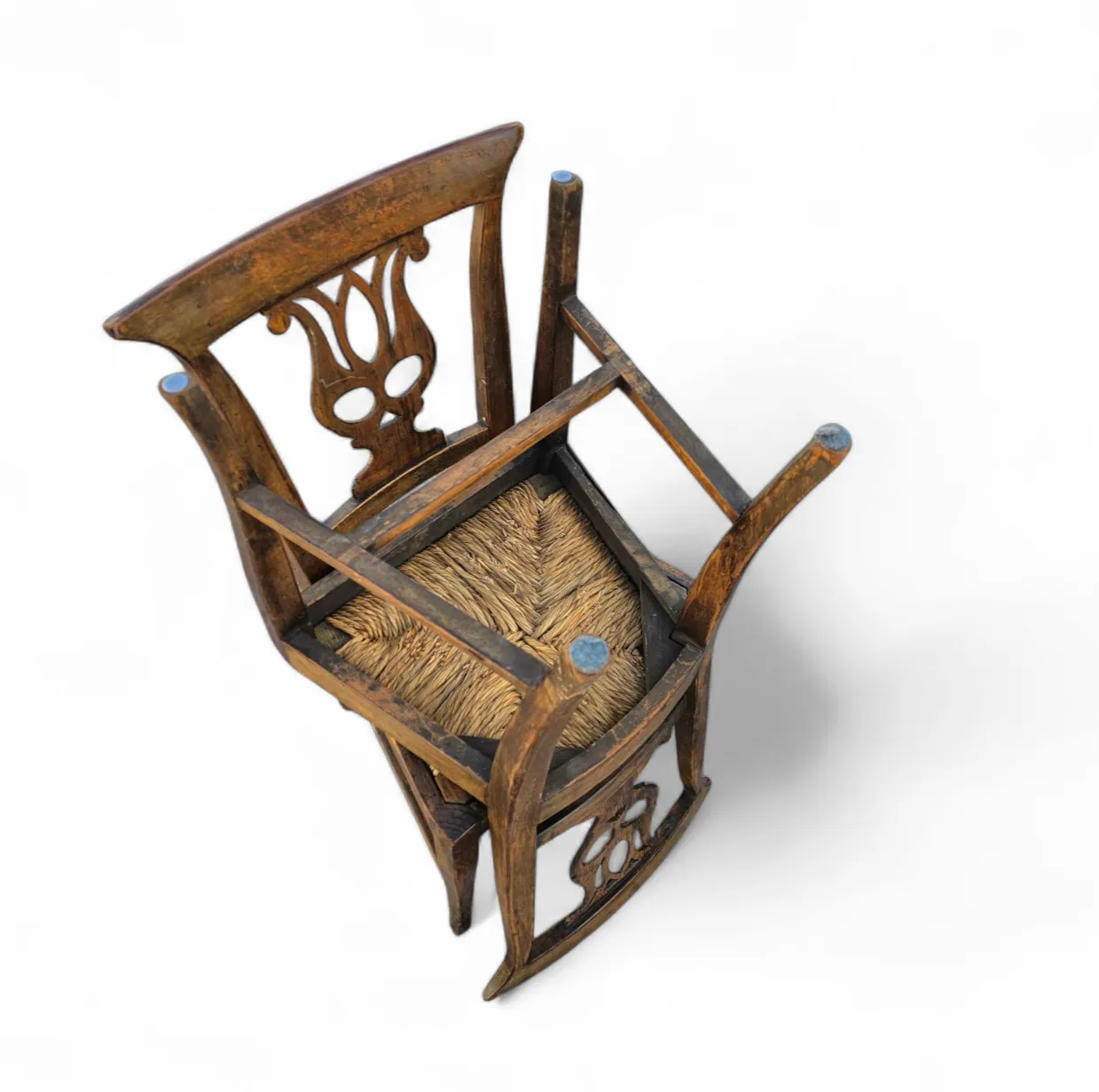 4 X Elm Dining Chair With A Carved Back Frame In A Rosette / France / 1890 1900 photo vinterior