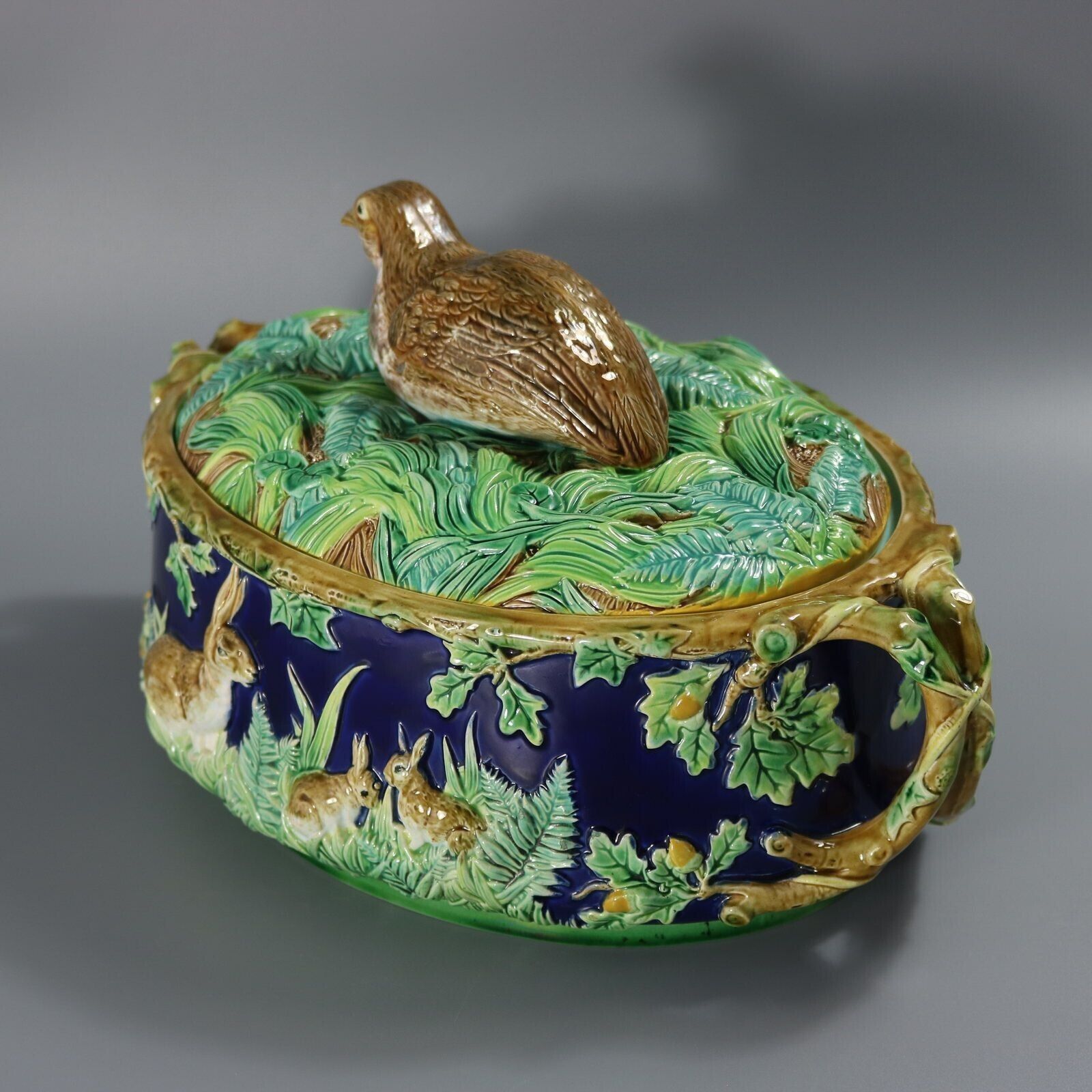 George Jones Majolica Partridge Game Pie Dish photo 4955.0