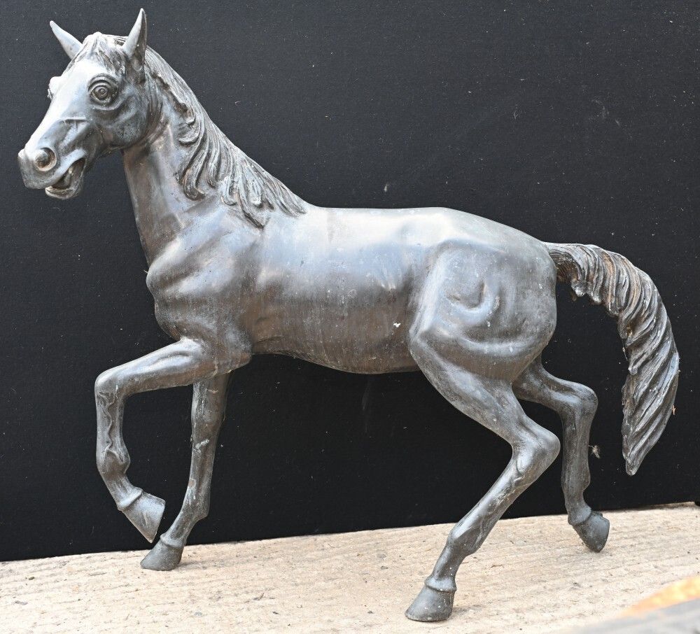 Italian Bronze Horse Statue Bronze Pony Garden Casting photo furniture