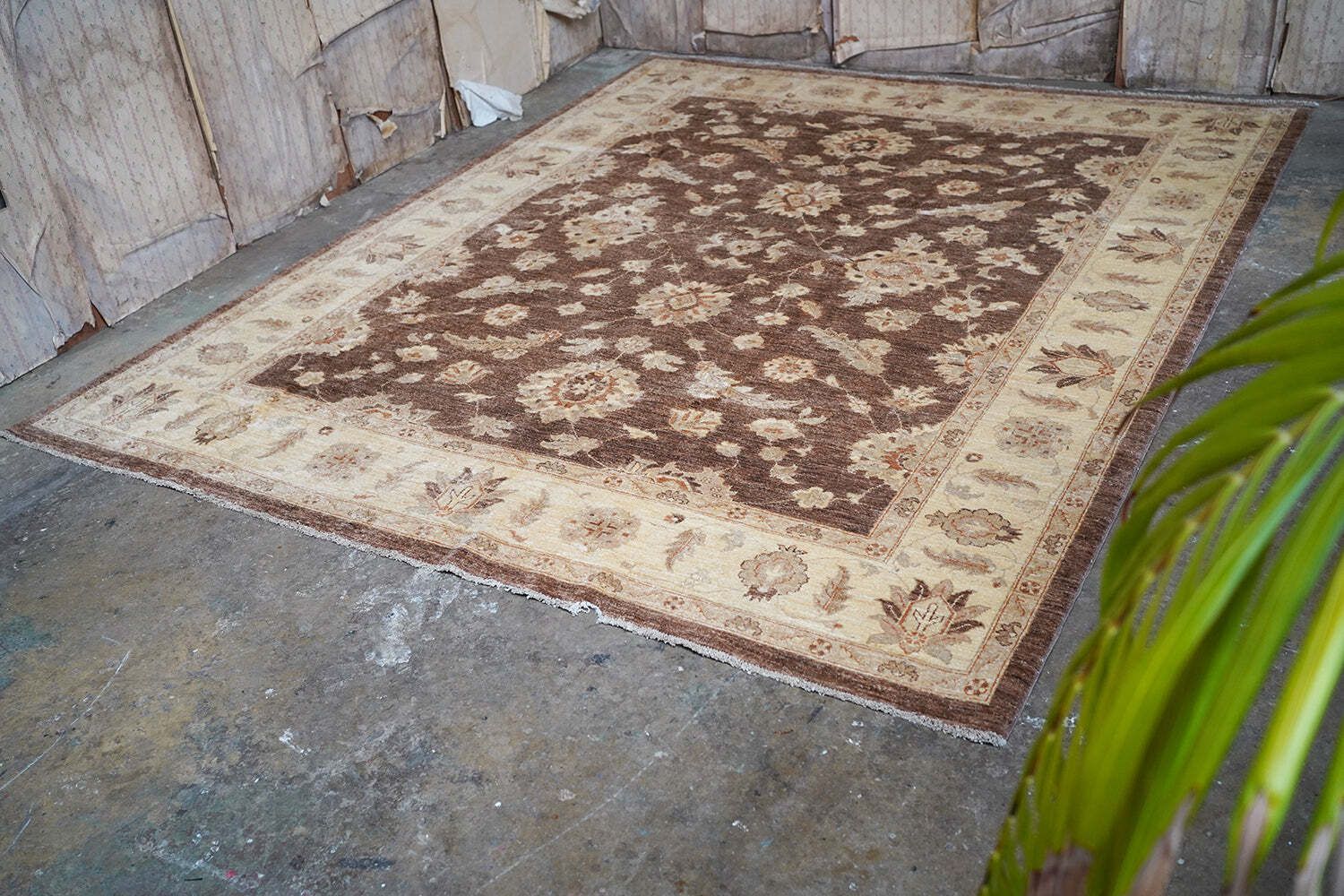 A Large Contemporary Gold Antique Wash Ziegler Carpet C.2010 photo 1375.0