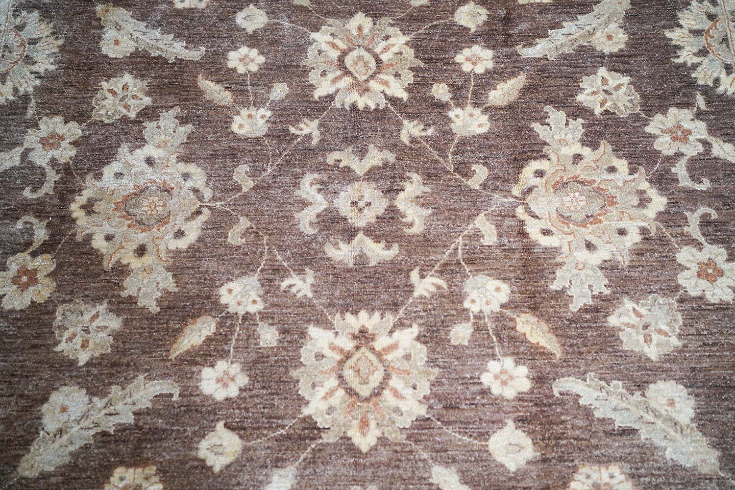photo vintage A Large Contemporary Gold Antique Wash Ziegler Carpet C.2010