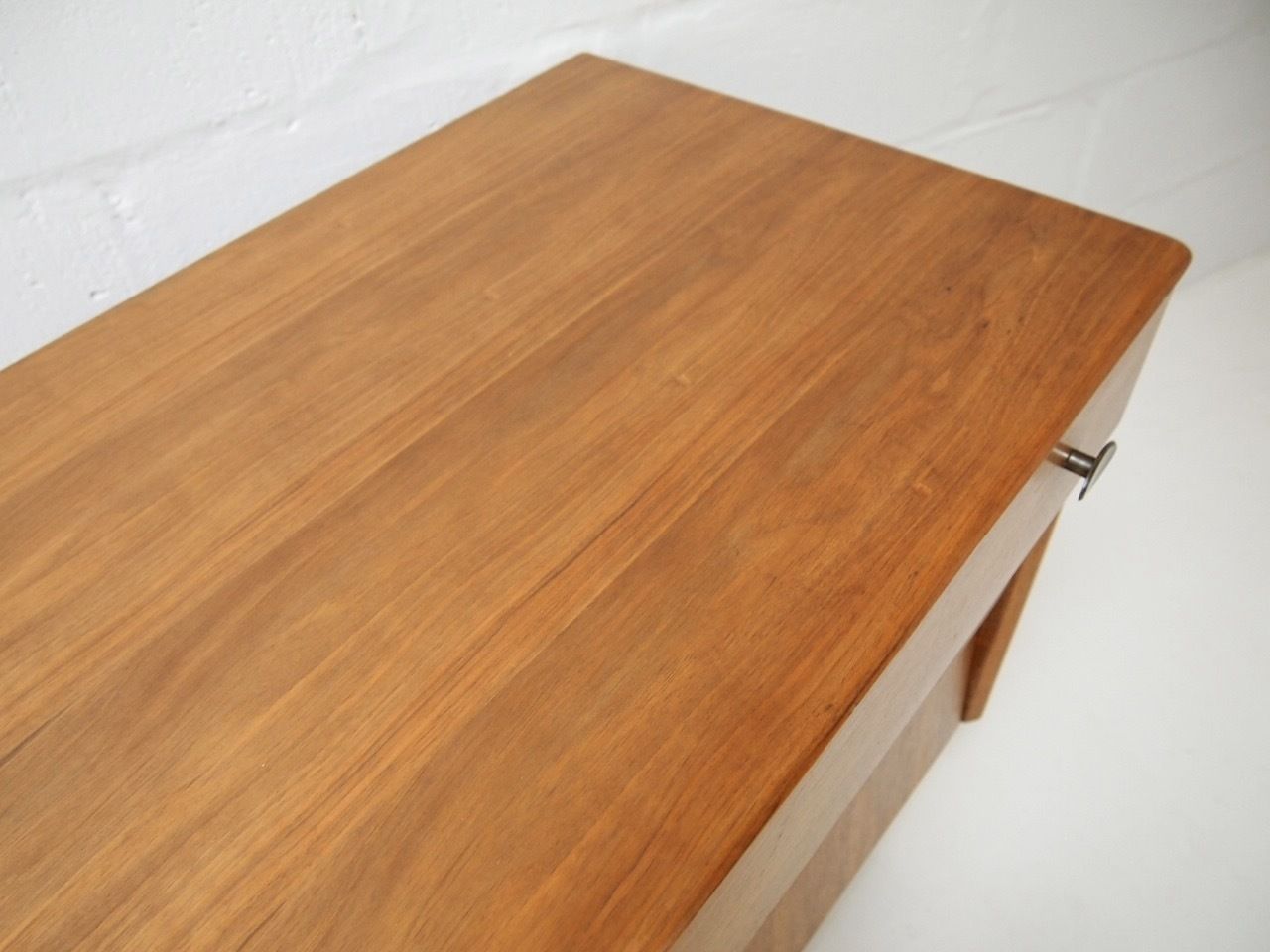 Rare English Oak Three Drawer Chest On Splayed Legs. photo 545.0