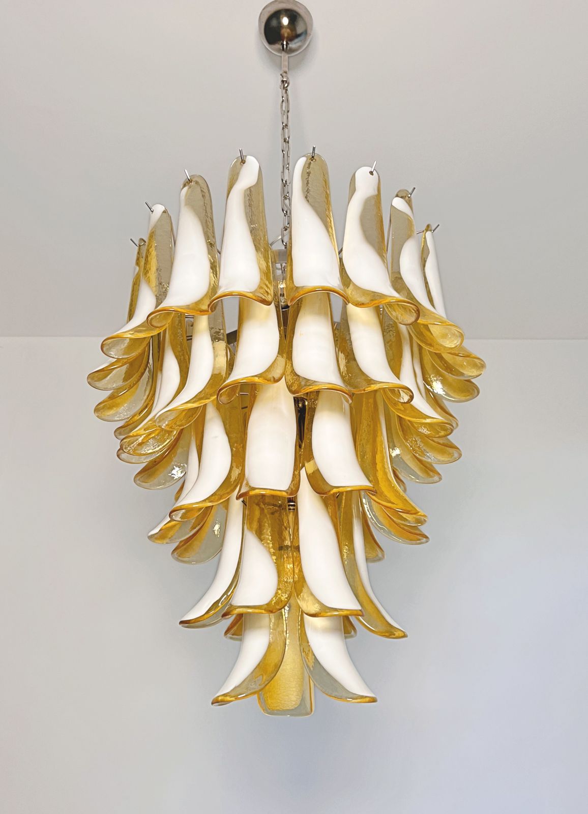 Italian Vintage Murano Chandelier   52 Caramel Glass Petals photo Lighting