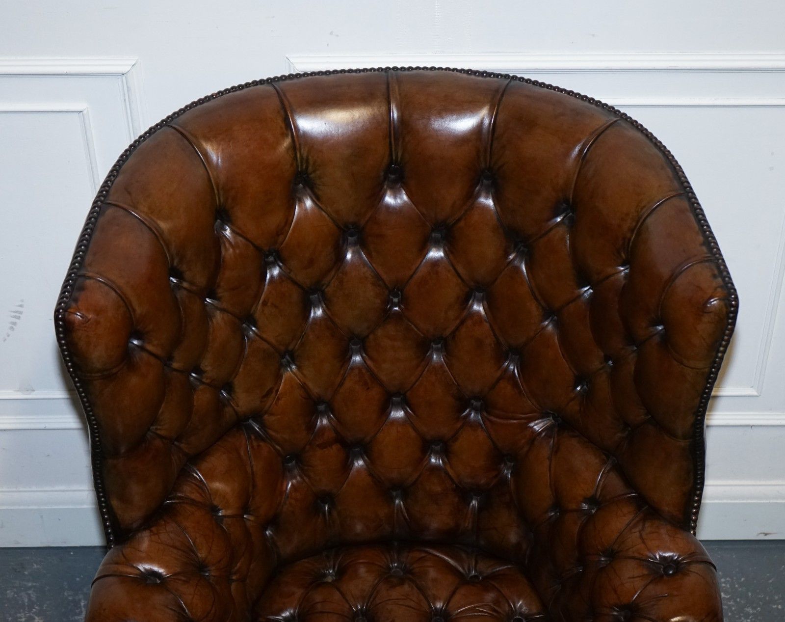 photo vinterior Restored Chesterfield Hand Dyed Leather Porters Wingback Armchair