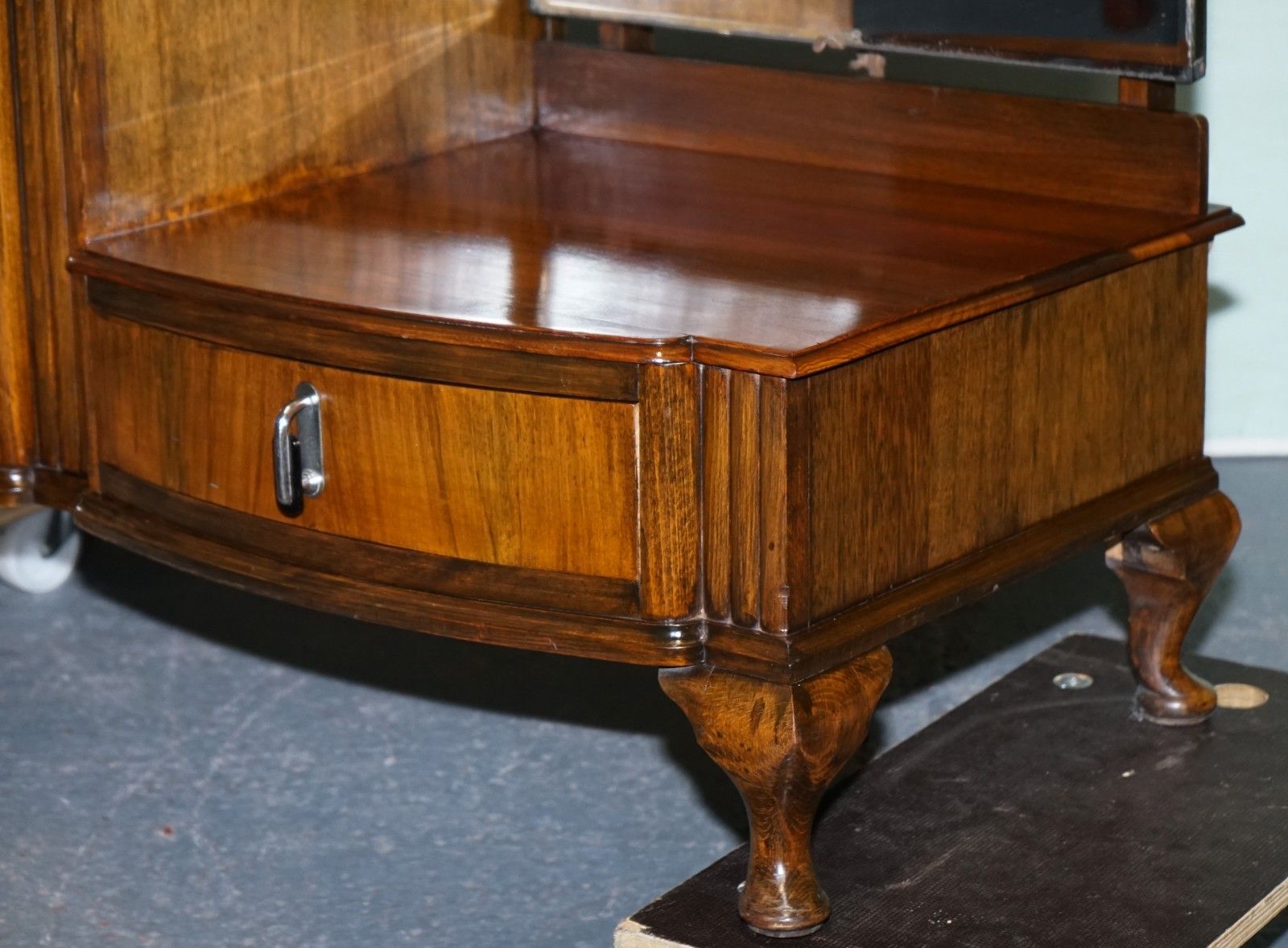 1930s Art Deco C.W.S Cabinet Works Dressing Table With Mirror photo 950.0