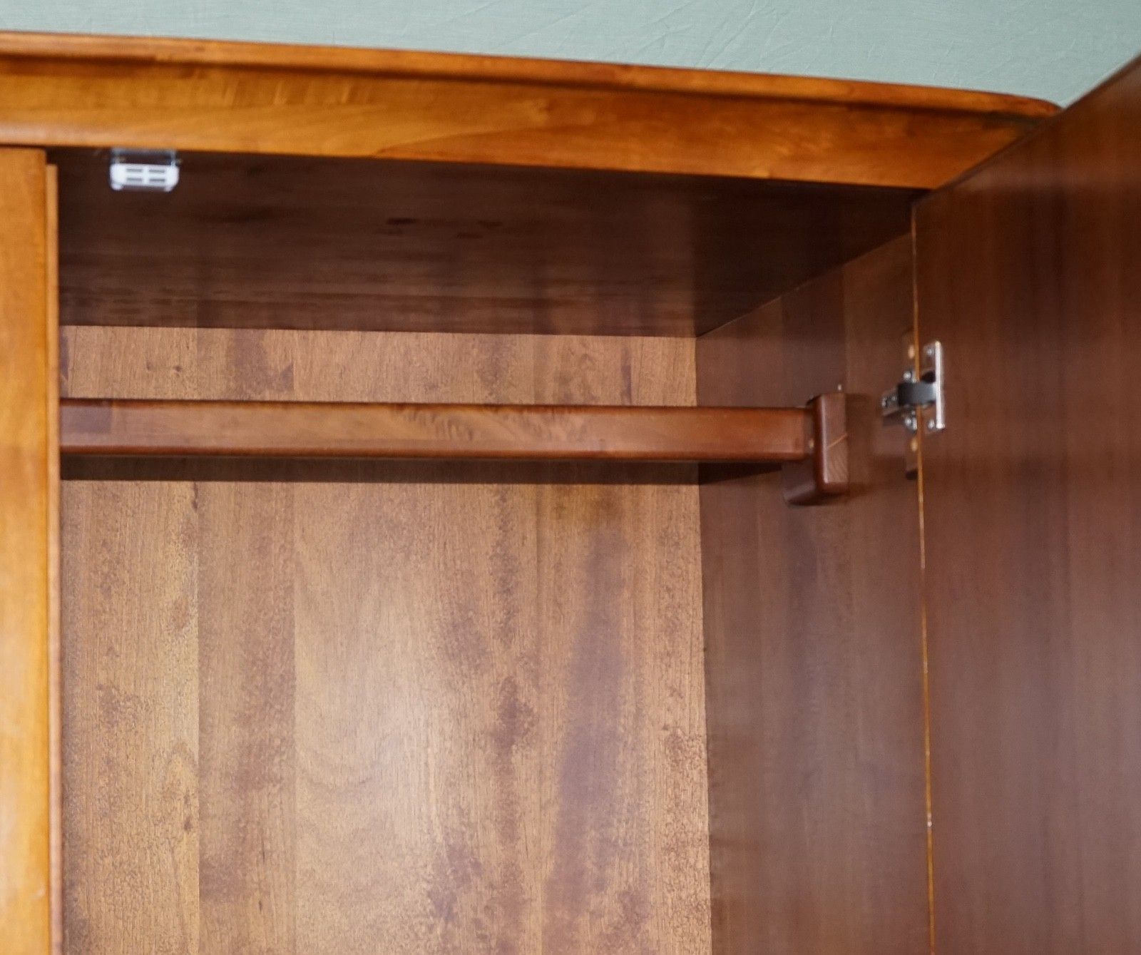 French Style Willis & Gambier Rochelle Collection Double Wardrobe (1/2) photo vinterior