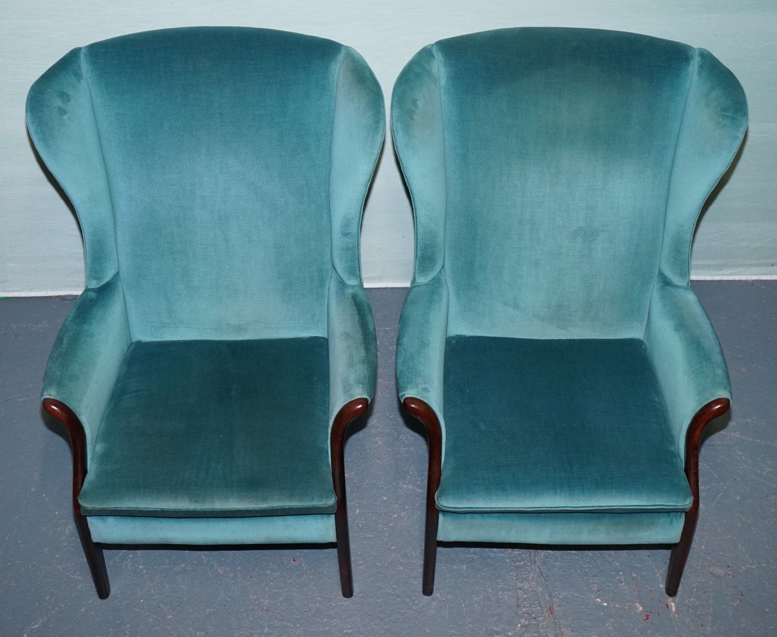 1150.0 Mid Century Vintage Pair Of Parer Knoll Froxfield Blue Fabric Wingback Armchairs photo