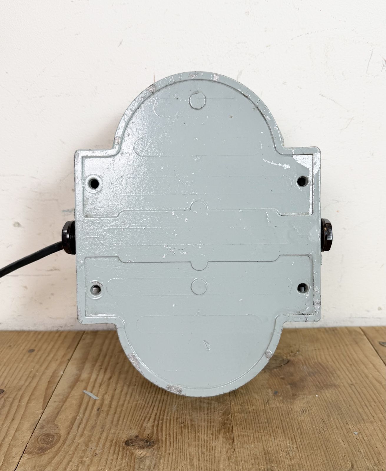 179.0 Industrial Cast Aluminium Wall Light With Clear Glass From Elektrosvit, 1970s,2x photo