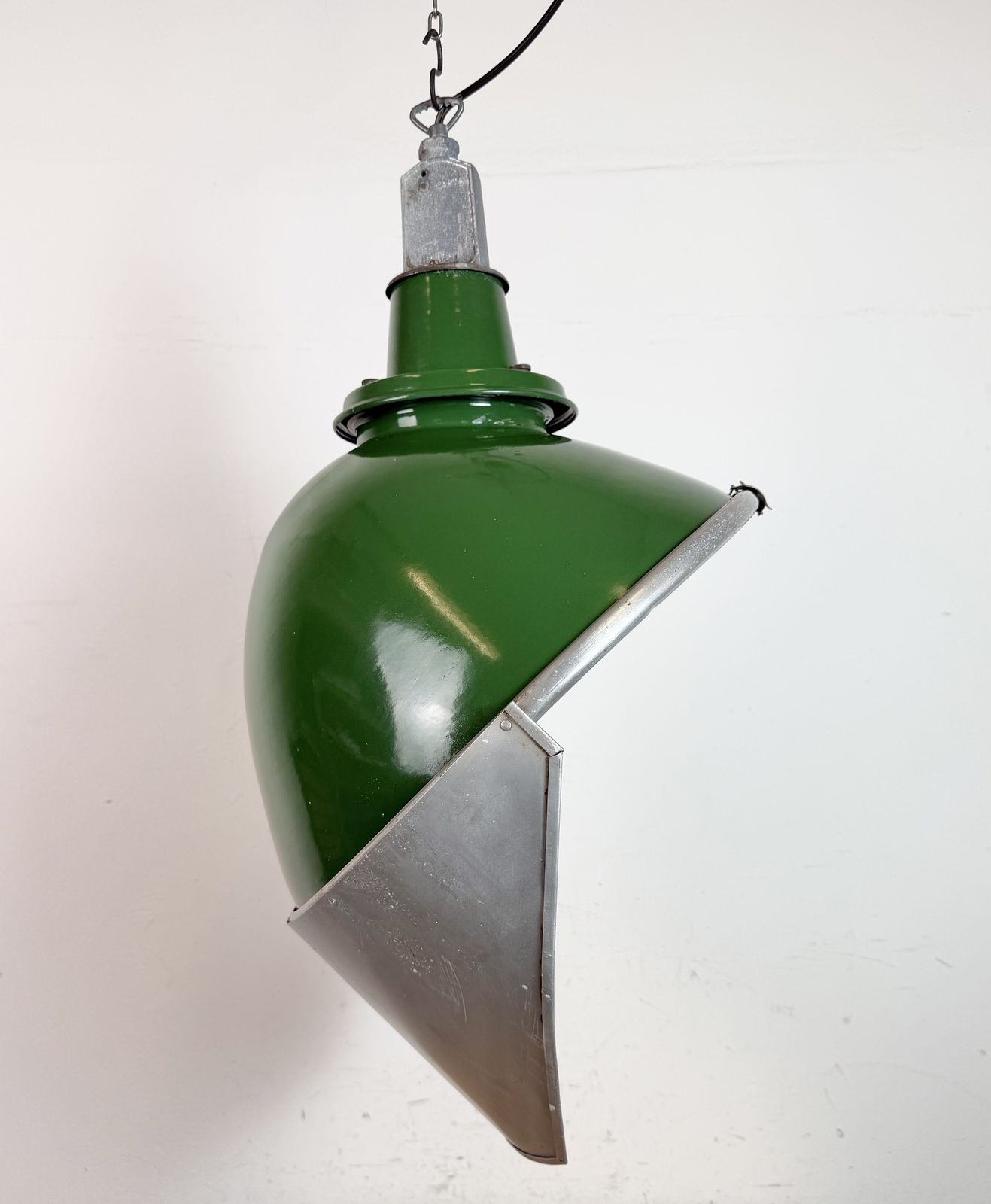 Large Industrial British Green Enamel Factory Pendant Lamp From Benjamin, 1960s photo 249.0