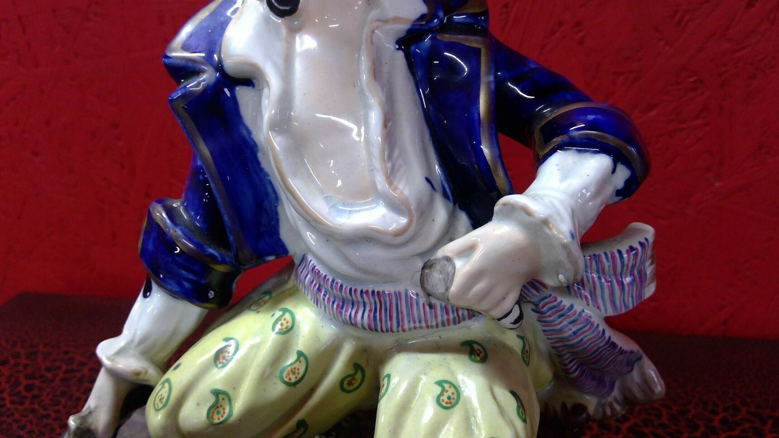 Staffordshire Antique Pottery Flat Backed Figure Of Will Watch In Colourfull Garbe photo for sale