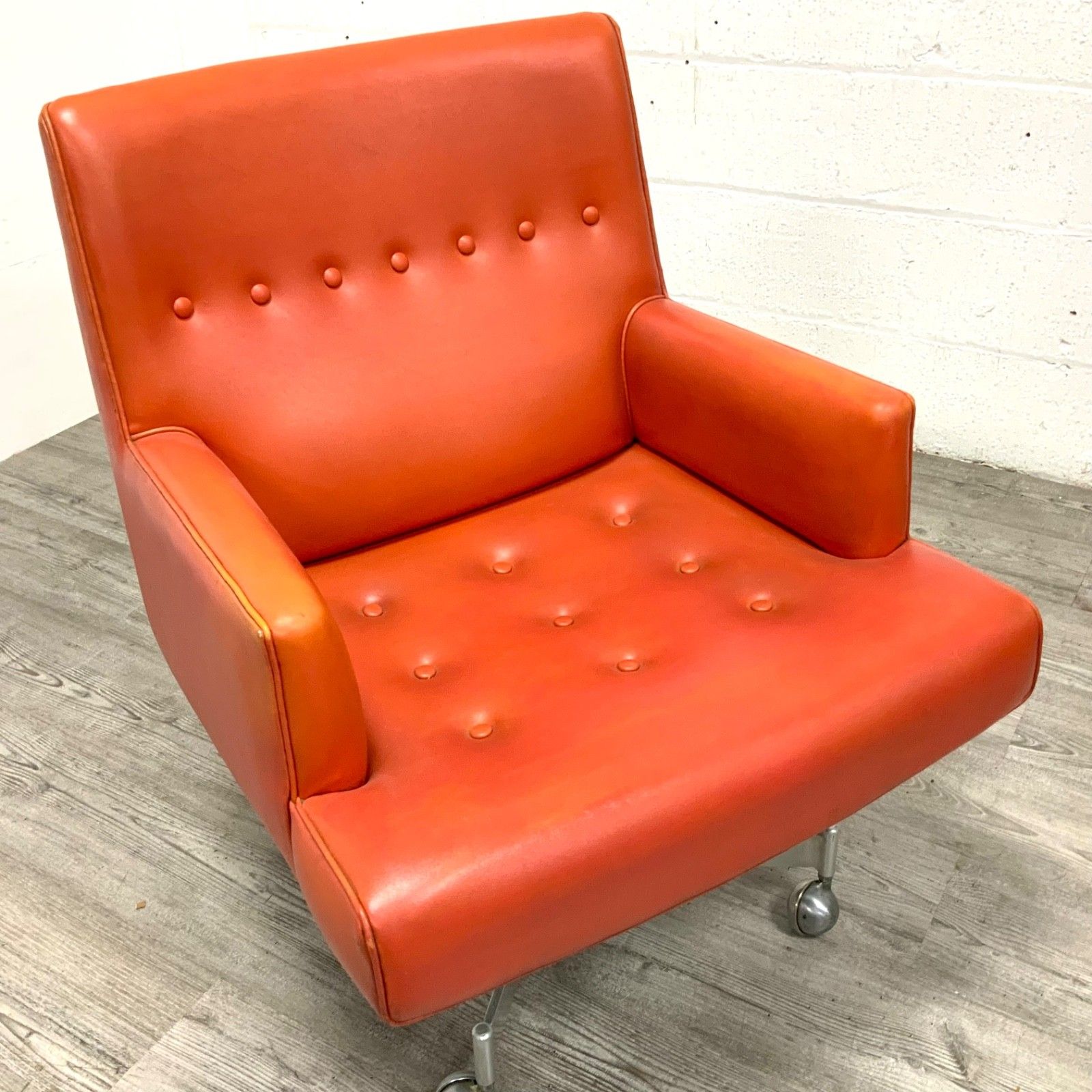 Furniture An Original Midcentury Swivel Office Lounge Chair By Glendales Andersen USA photo