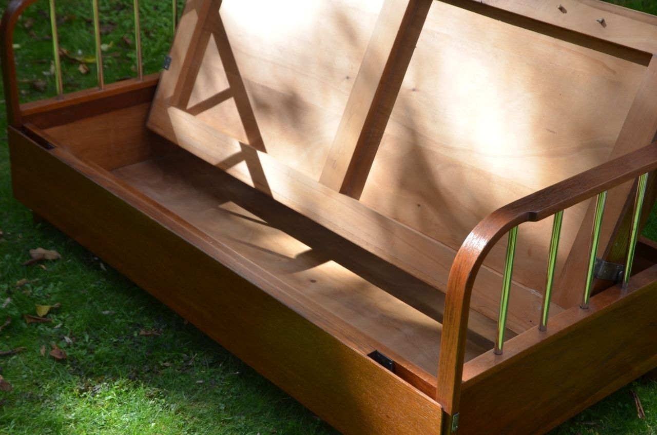 photo buy Daybed H 215 By Jindrich Halabala For Up Zavody, 1930s