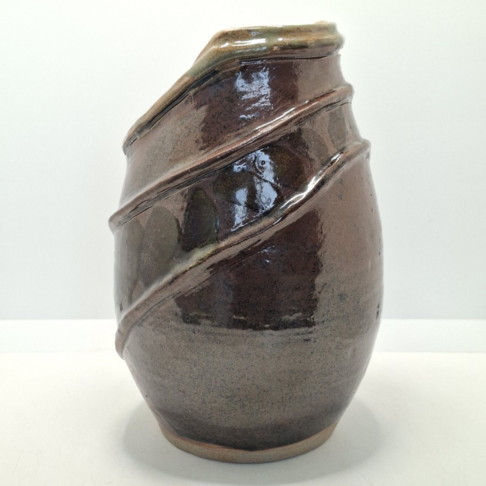 British Studio Pottery Trio Of Vases Graduating Handcrafted Brown Glaze Signed photo for sale