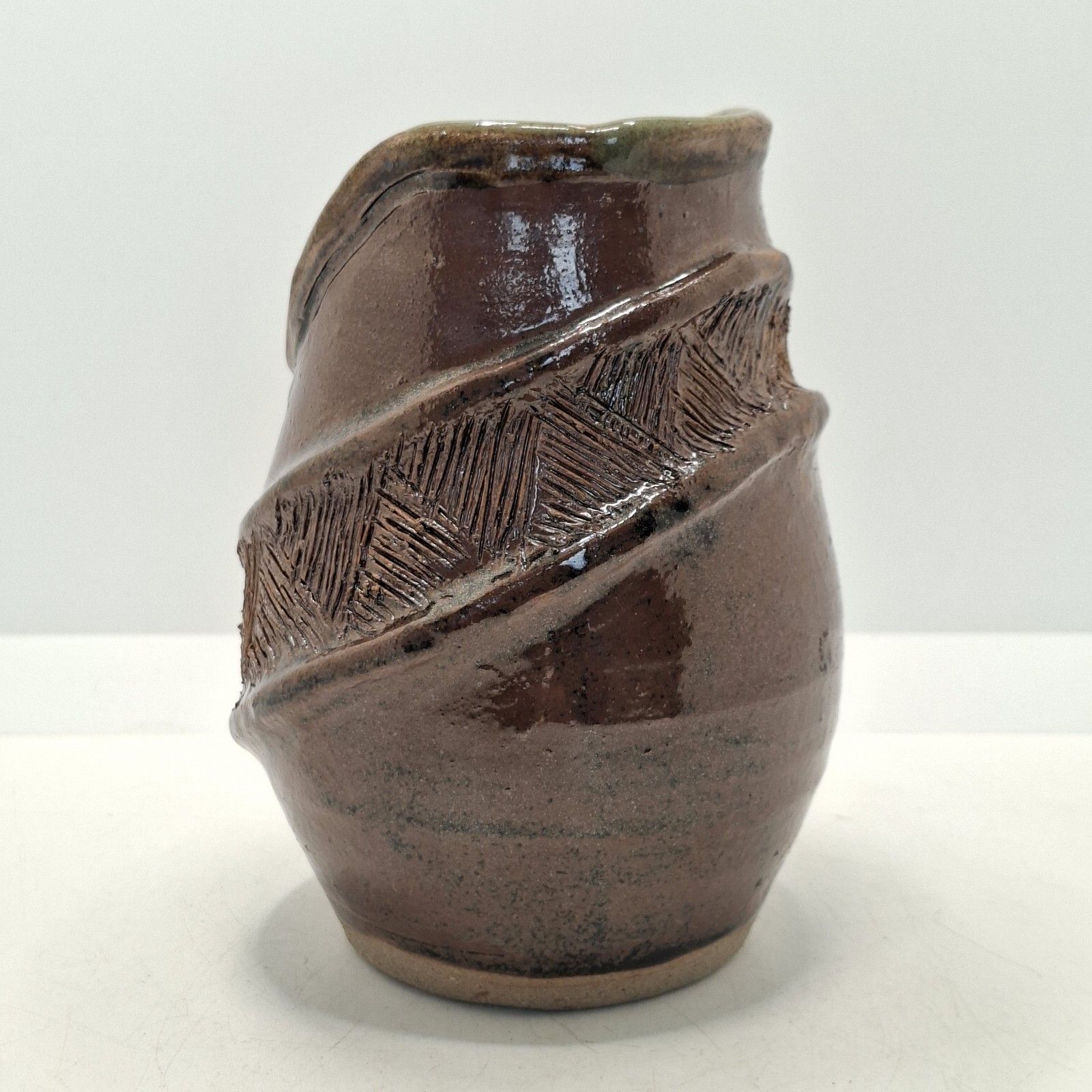 photo vintage British Studio Pottery Trio Of Vases Graduating Handcrafted Brown Glaze Signed