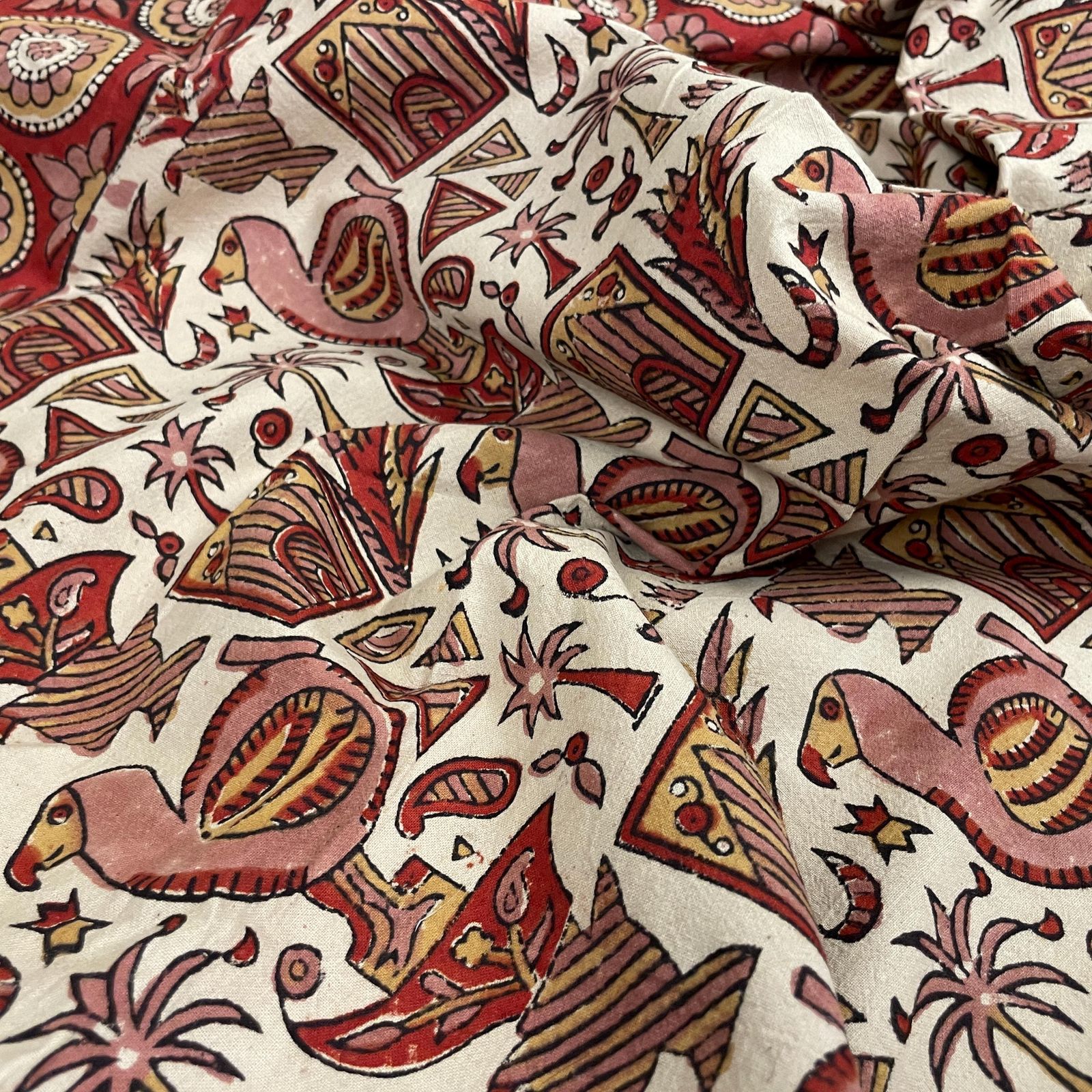 Hand Printed Indian Fabric 168x165cm Dodo Bird Pattern Block Pink Red Tapestry Cotton Handmade Craft Round Making Traditional Cloth India photo buy