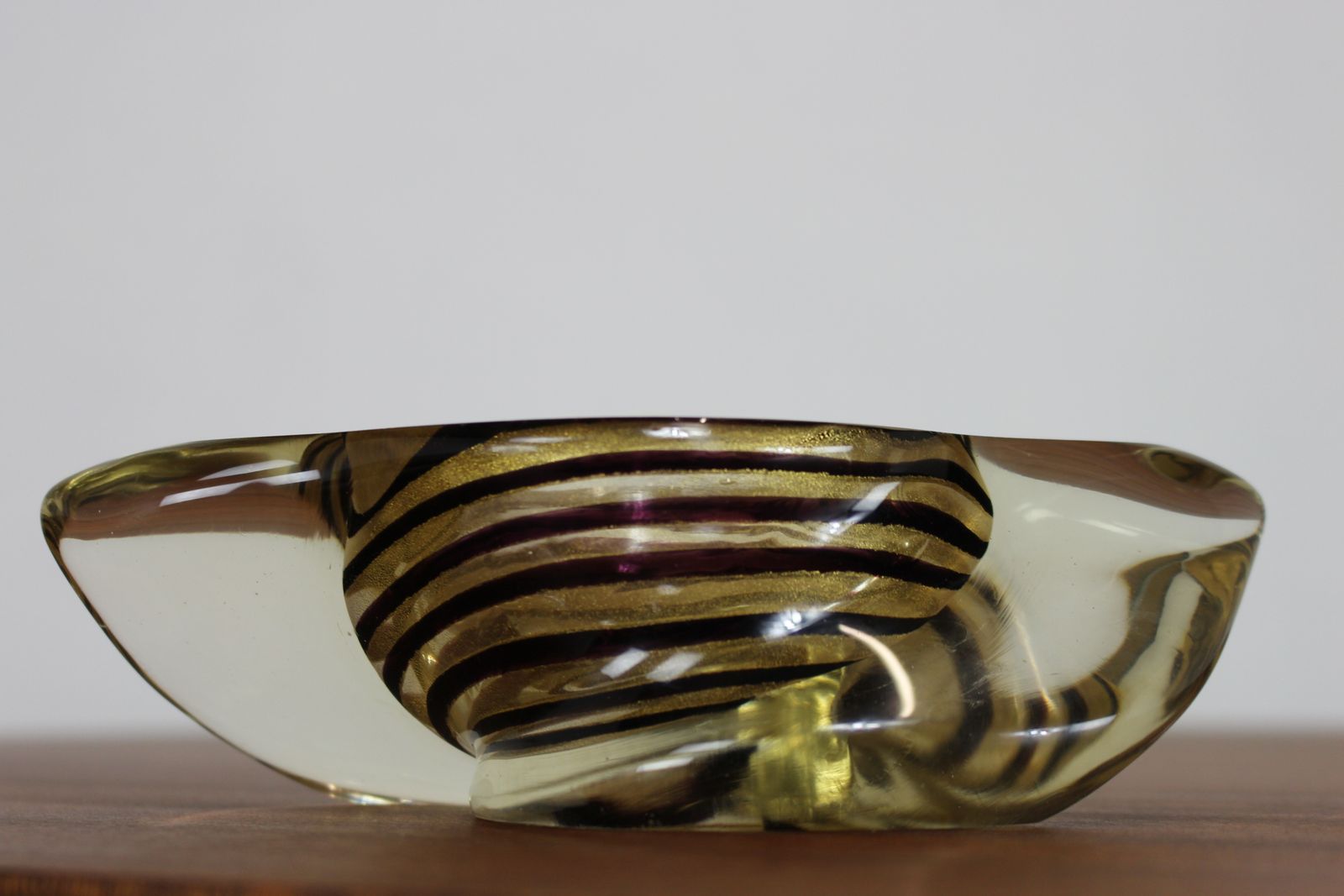 Stylish 1950’s Barovier And Toso Zebrati Bowl Of Unusual Form photo 430.0