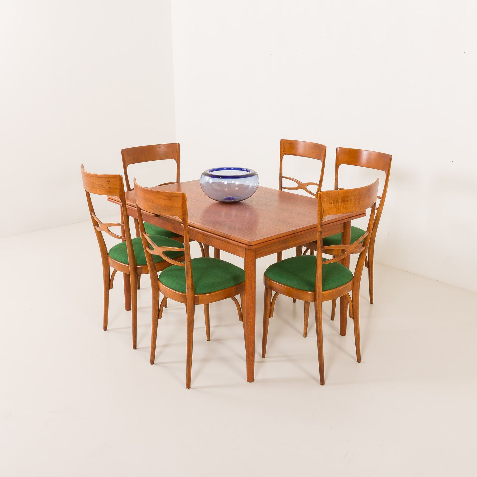 Italian Mid Century Chairs In Walnut And Wool In The Style Of Carlo Di Carli, 1950s