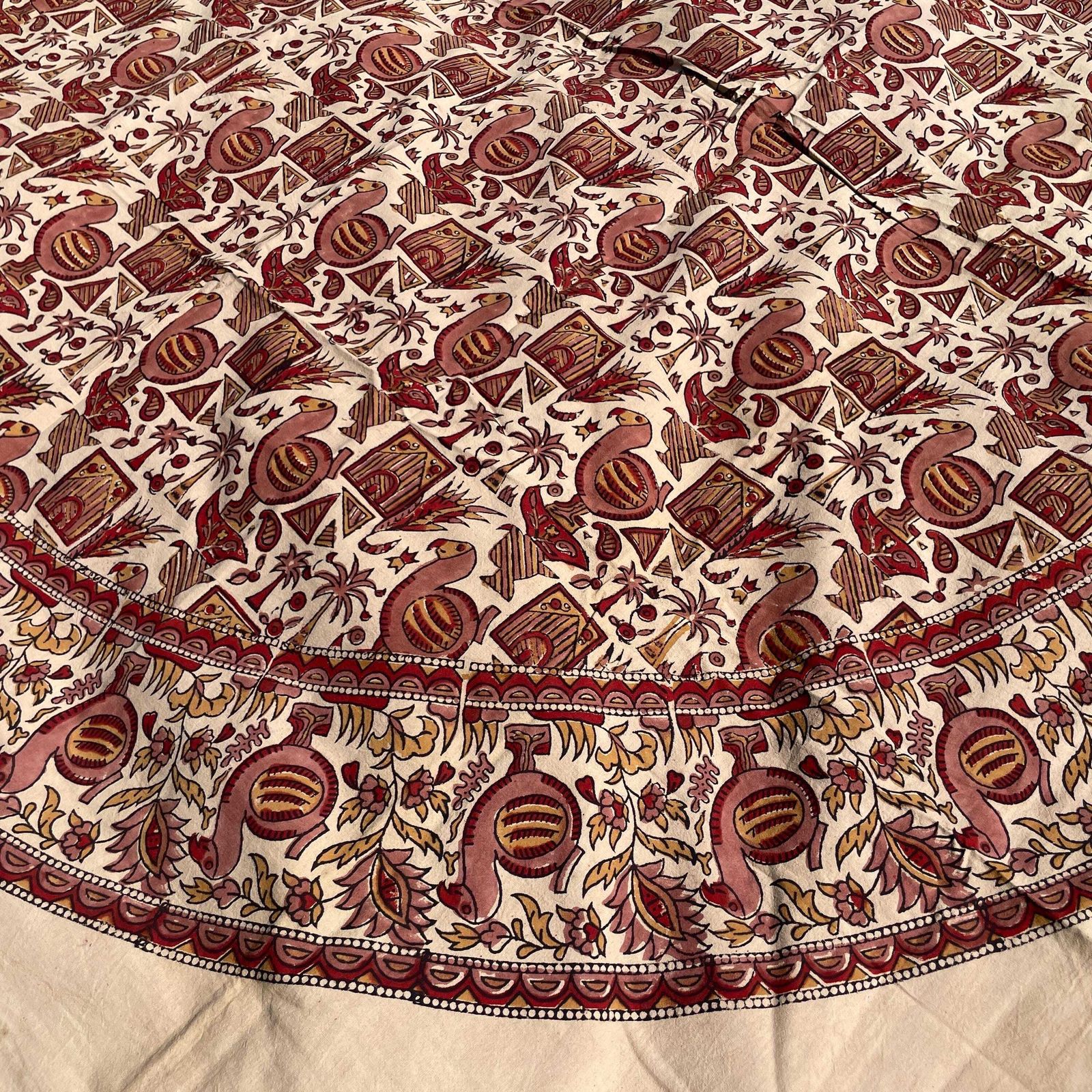 photo buy Hand Printed Indian Fabric 171x162cm Dodo Bird Pattern Block Pink Red Tapestry Cotton Handmade Craft Round Making Traditional Cloth India