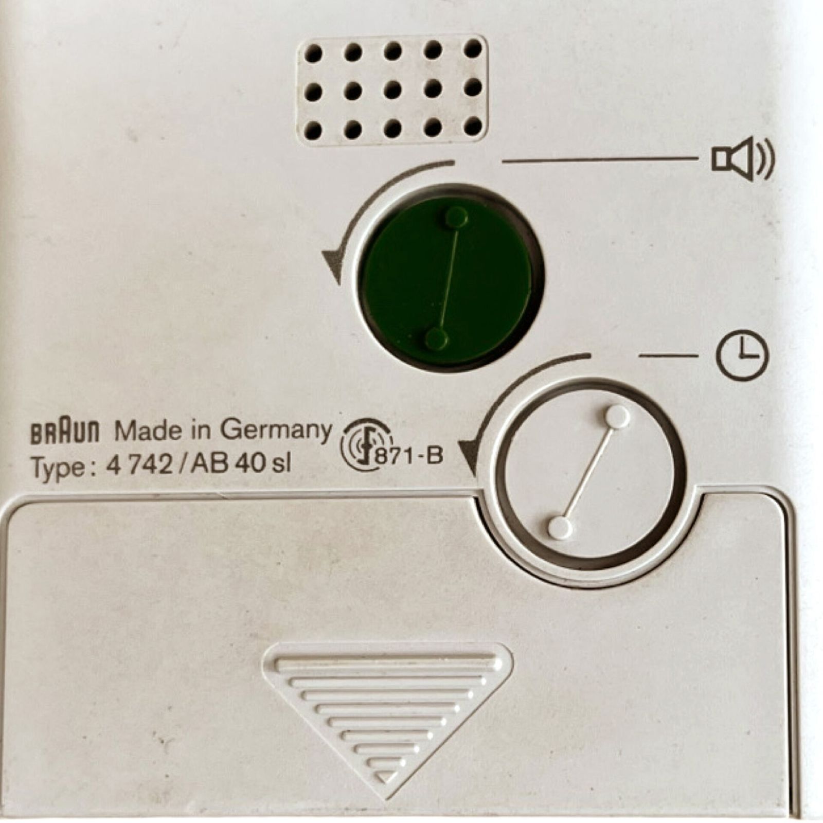 White Braun Alarm Clock, Designed By Dietrich Lubs, Germany 1992 photo 61.0