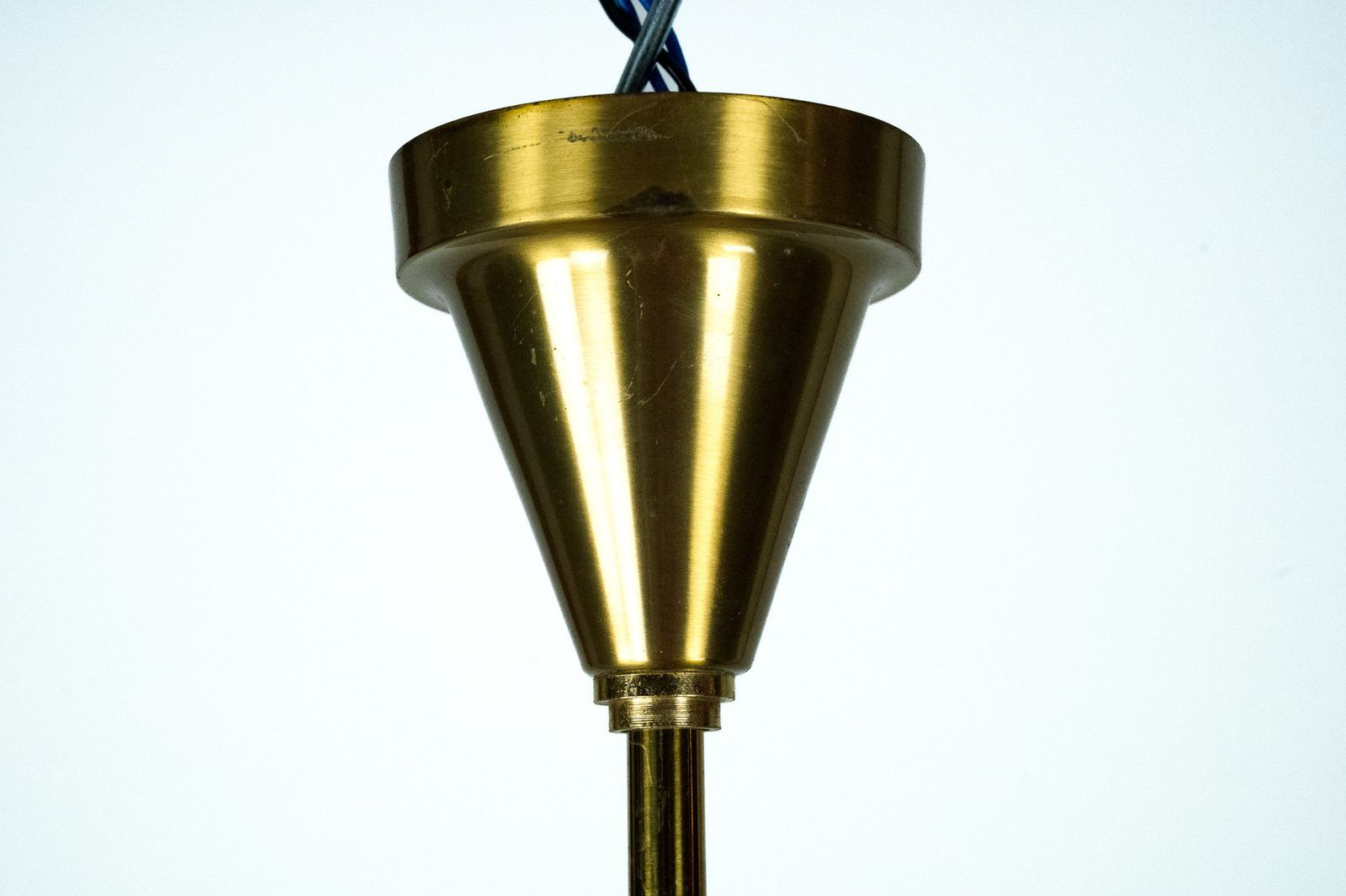 photo vintage Italian Five Arm Chandelier In Smoked Vistosi Glass And Brass, 1970s