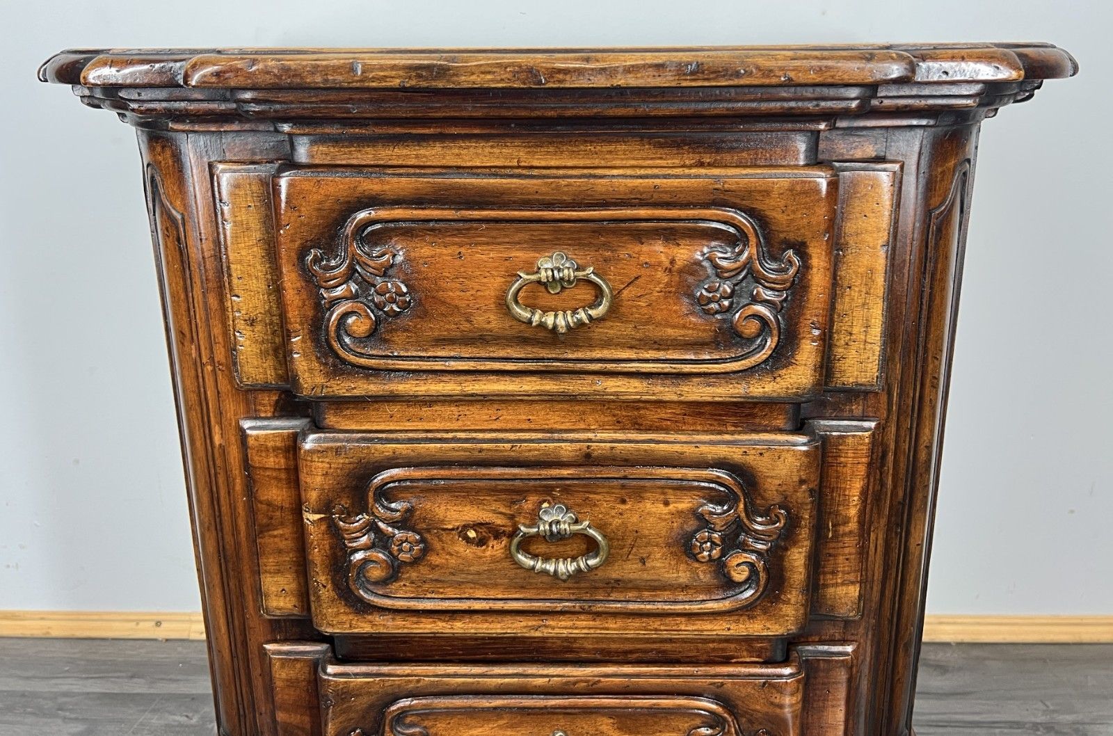Bedside Tables Vintage French Style Nightstands Cabinets 3 Drawers Lot 4297 photo Furniture