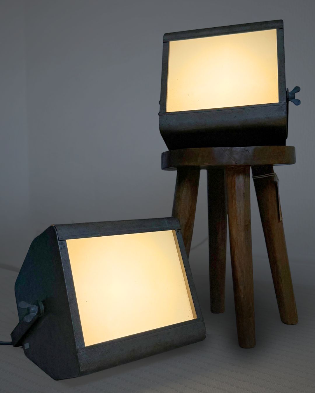 Vintage Strand Electric Pat 137 Theatre Floodlights (Working Pair) – 1960s Decor / Stage Lamps photo Lighting