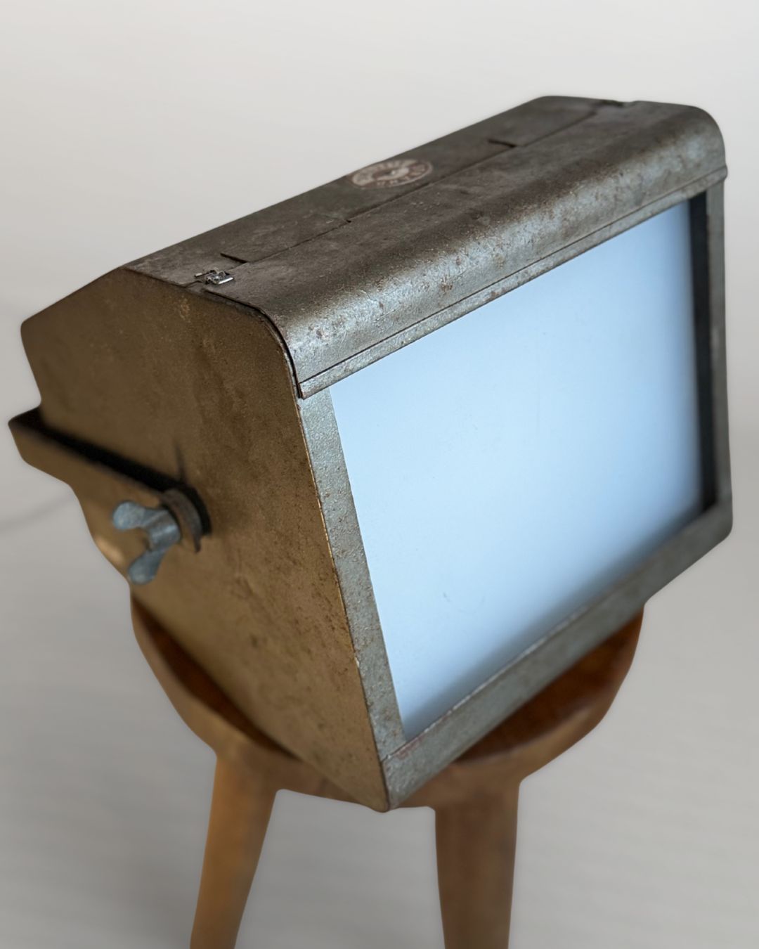 Vintage Strand Electric Pat 137 Theatre Floodlights (Working Pair) – 1960s Decor / Stage Lamps photo vinterior