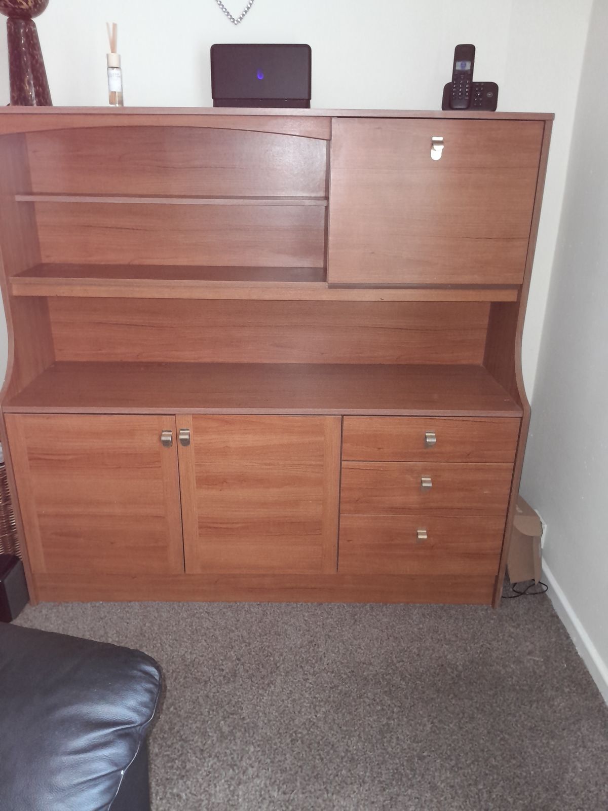 Schrieber Wallunit photo furniture
