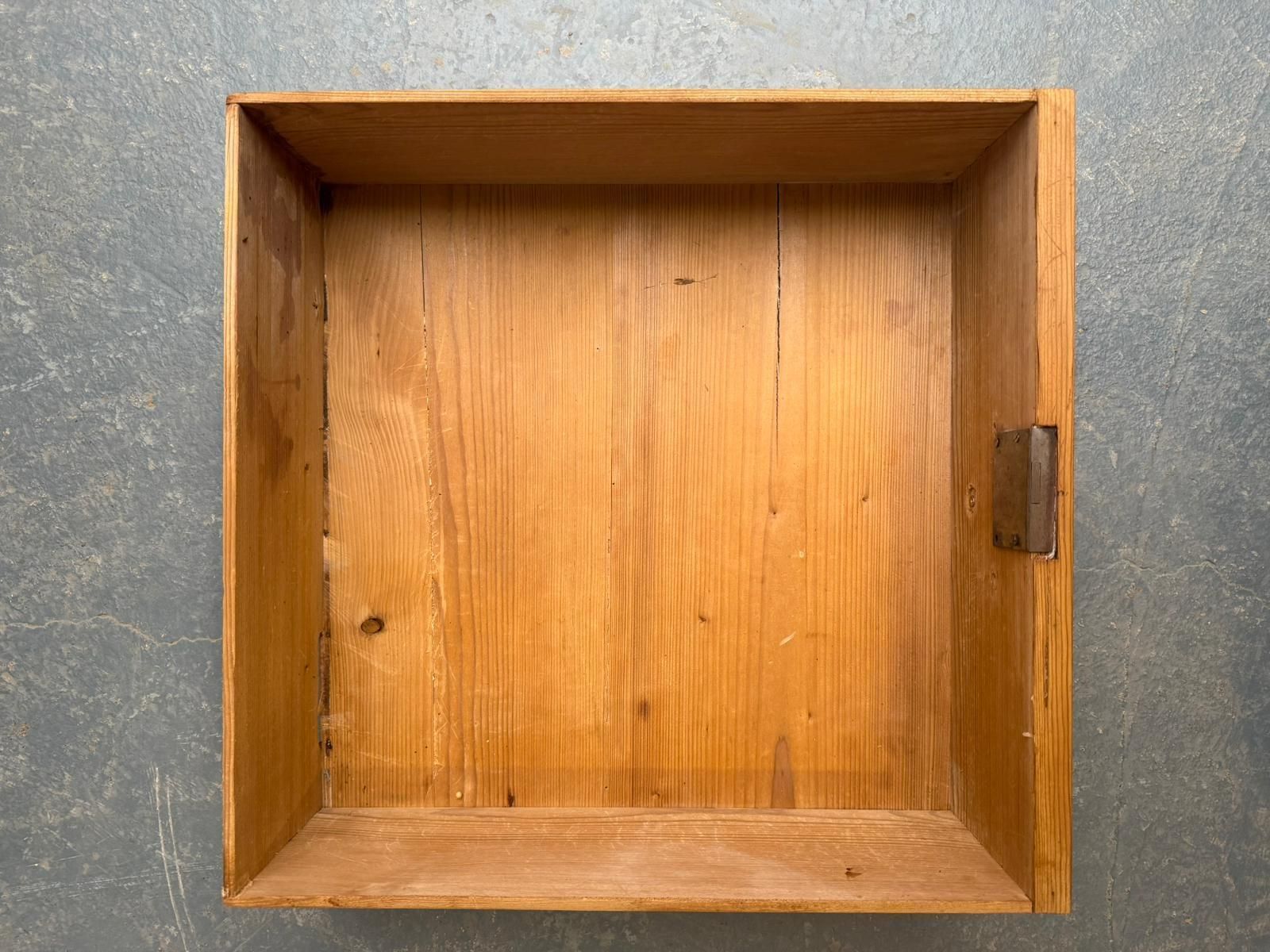 A Quality Pine Waxed 5 Drawer Georgian Bracket Foot Chest Of Drawers photo Furniture