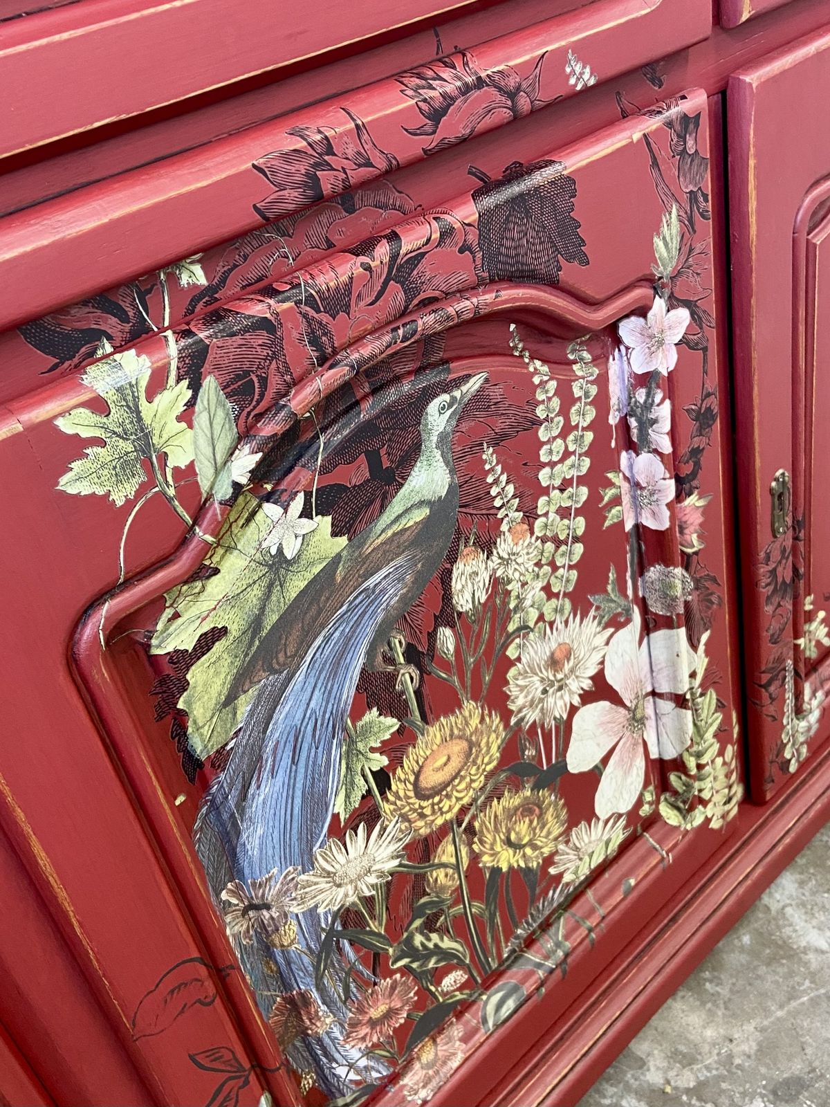 Sideboard Red Decorative, 1980s photo vintage