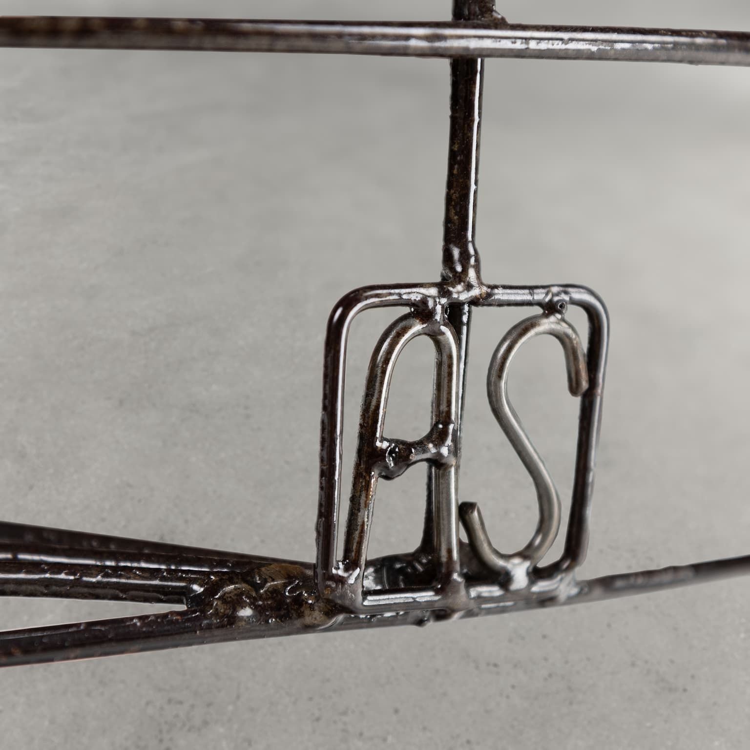 Maria Armchair Minimalisti Series Iron Design Anacleto Spazzapan photo vinterior