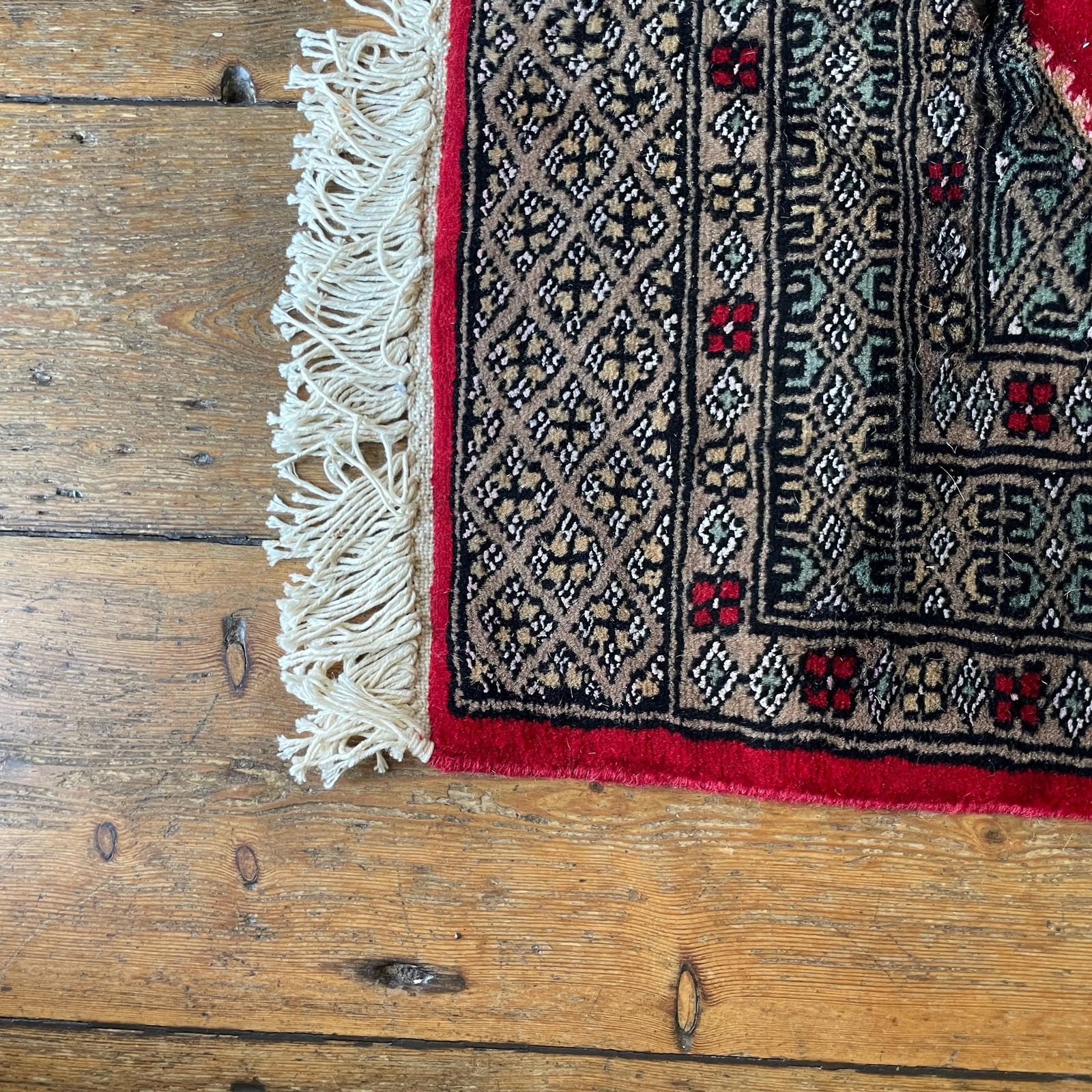 Vintage Wool Rug Hand Knotted Red Geometric Pattern Middle Eastern Carpet Small Area Rug Handmade Boho Floor Decor Accent Rug Tassels photo buy