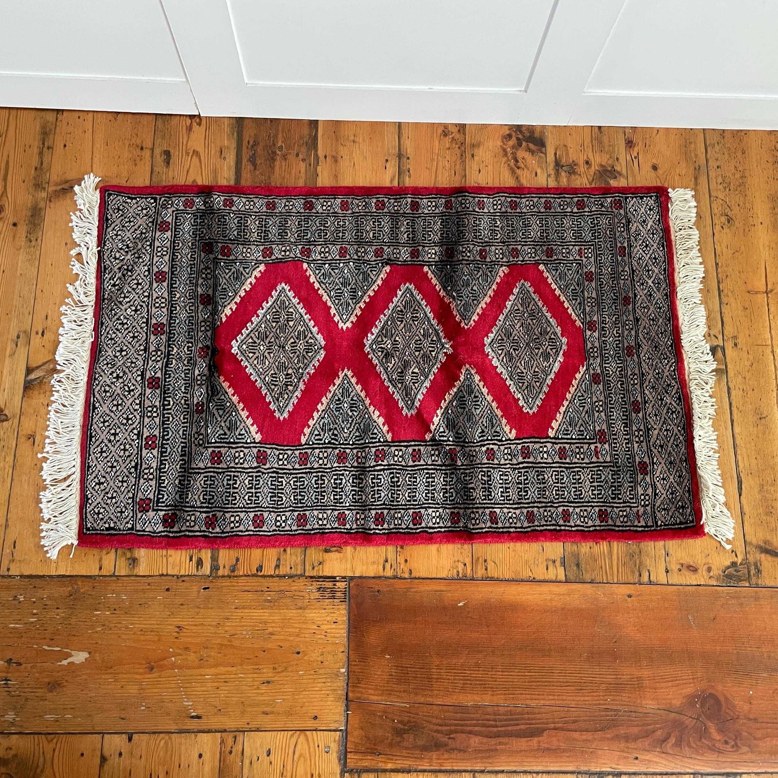 photo for sale Vintage Wool Rug Hand Knotted Red Geometric Pattern Middle Eastern Carpet Small Area Rug Handmade Boho Floor Decor Accent Rug Tassels