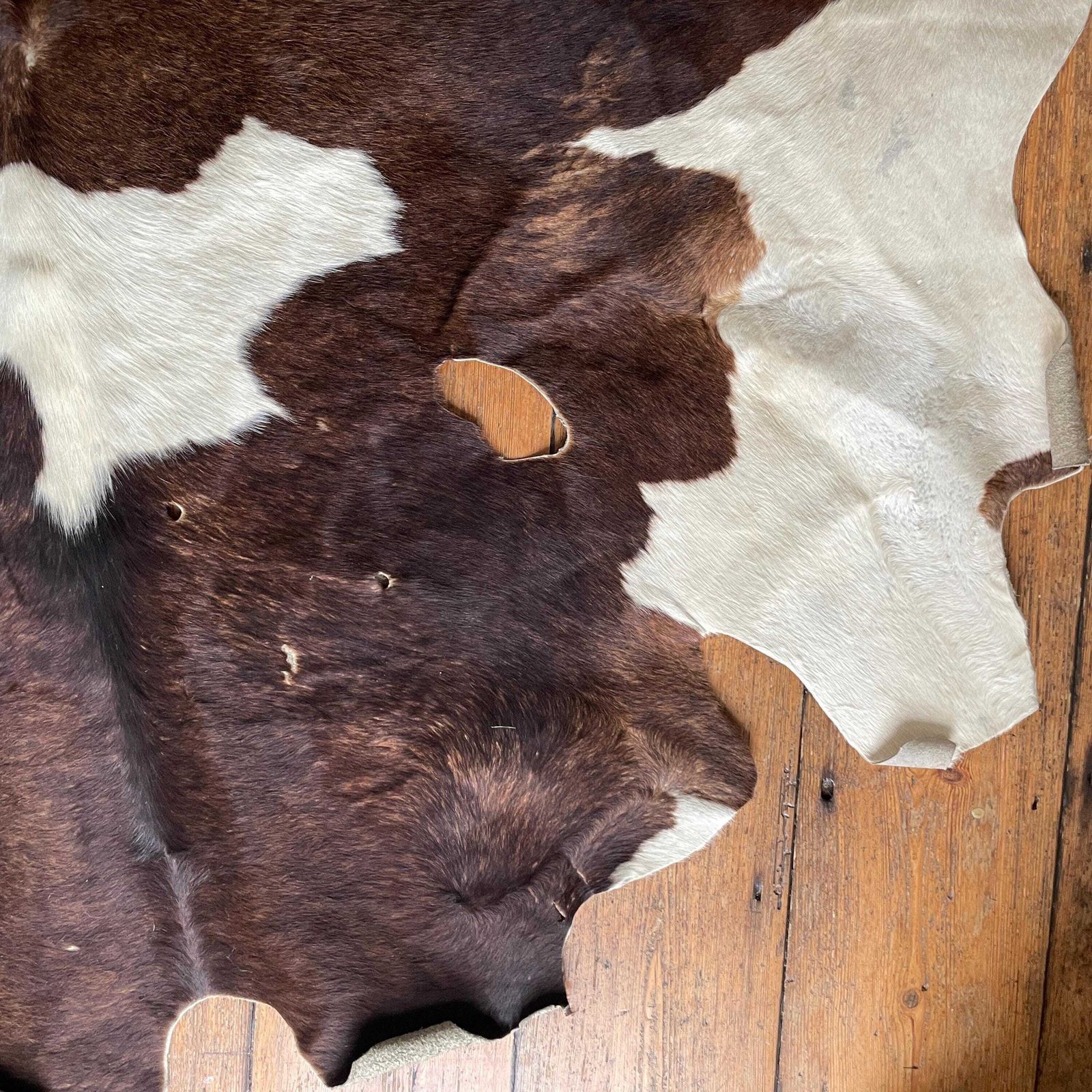 Natural Brown White Cowhide Rug Genuine Leather Unusual Shape Farmhouse Rustic Boho Western Style Floor Mat Large Hide Home Accent photo buy