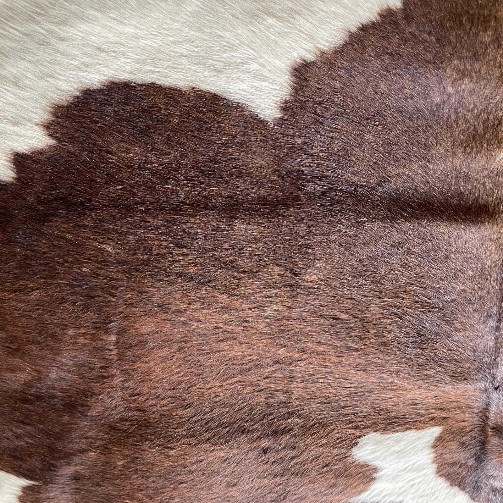 photo for sale Natural Brown White Cowhide Rug Genuine Leather Unusual Shape Farmhouse Rustic Boho Western Style Floor Mat Large Hide Home Accent