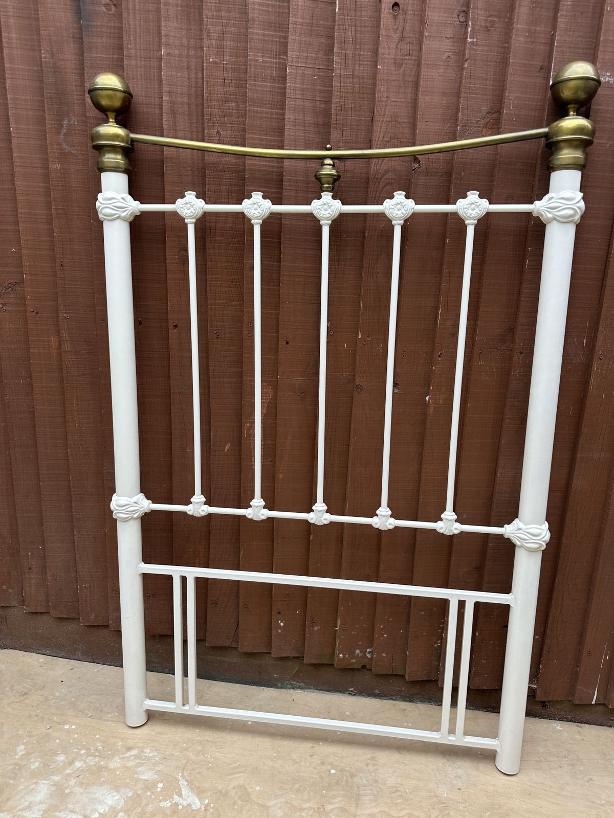 Spectacular Cast Iron & Brass Single Headboard – Great Condition photo buy