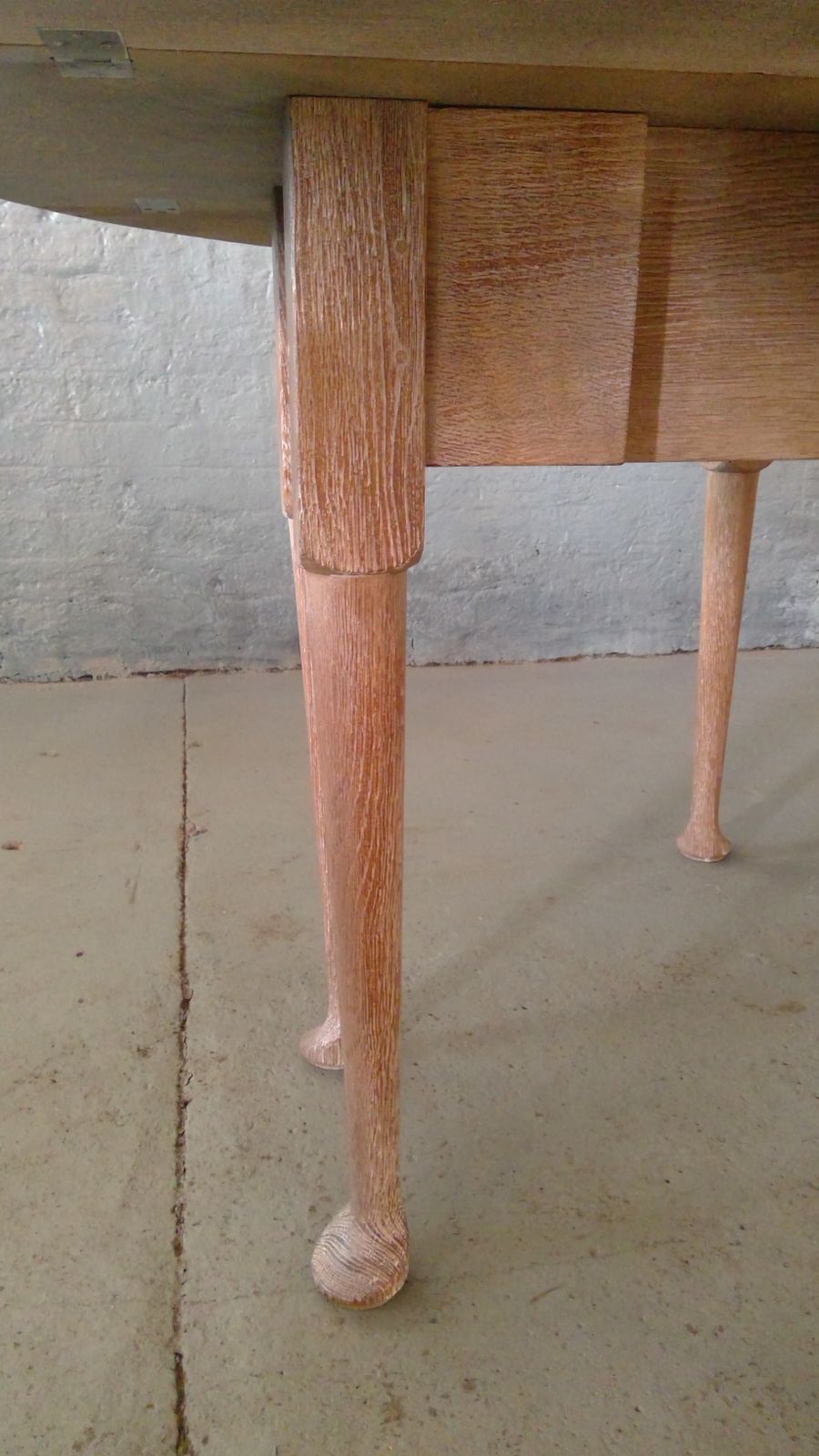 photo buy Limed Elm Opened Grained Queen Anne Cabriole Leg Dining Table With Eight Chairs